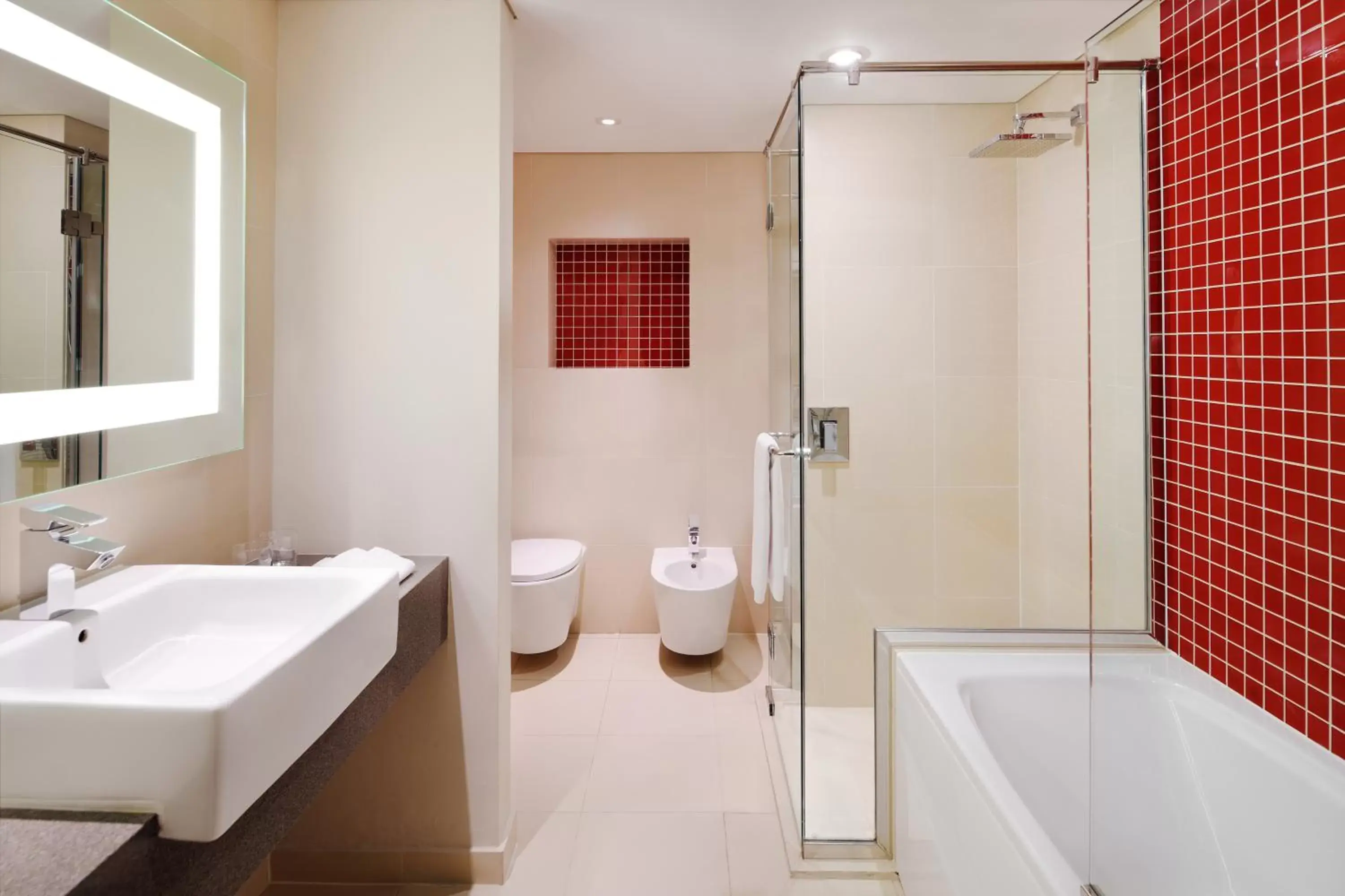 Shower, Bathroom in Novotel Dubai Al Barsha
