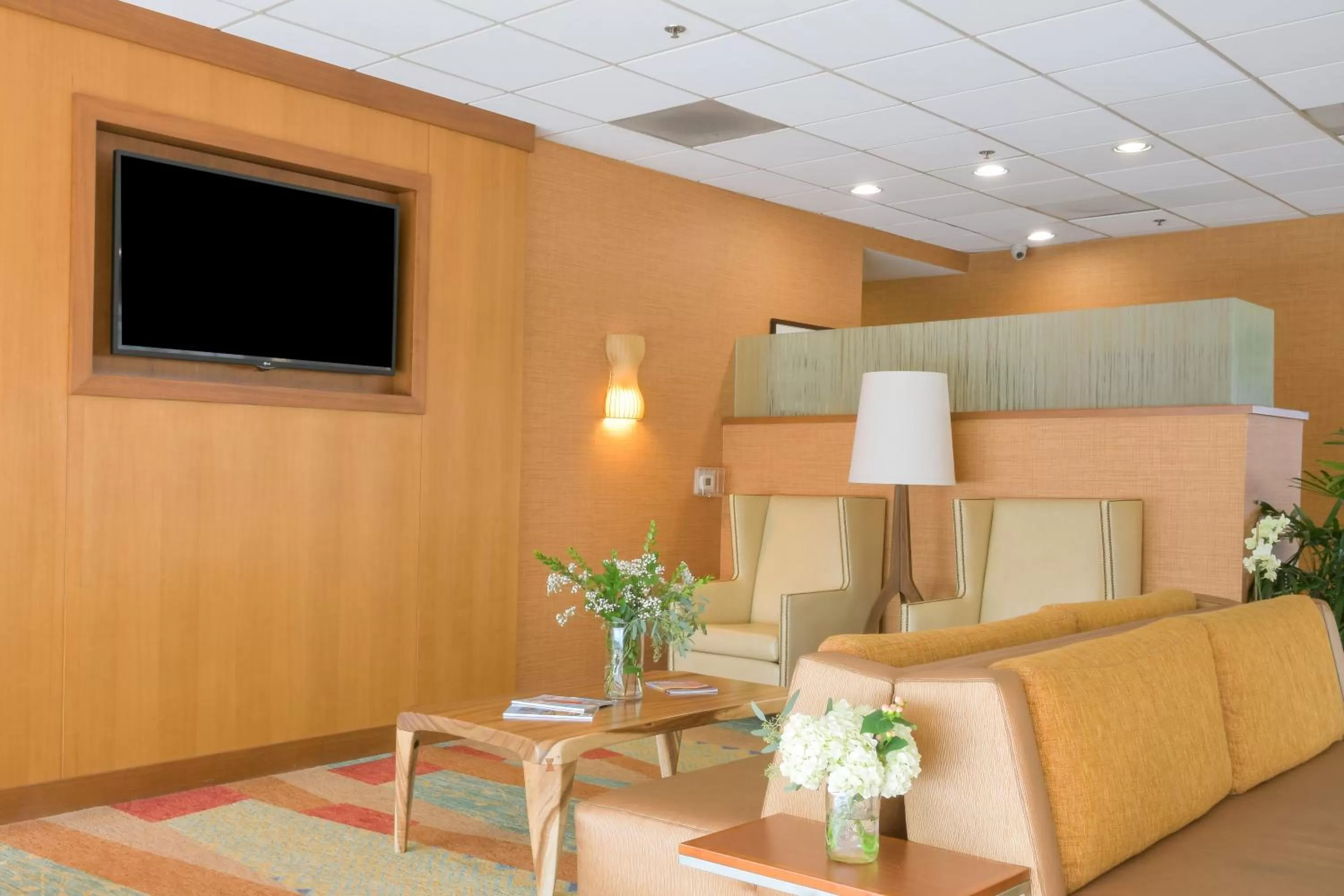 Lobby or reception in Gateway Hotel Santa Monica