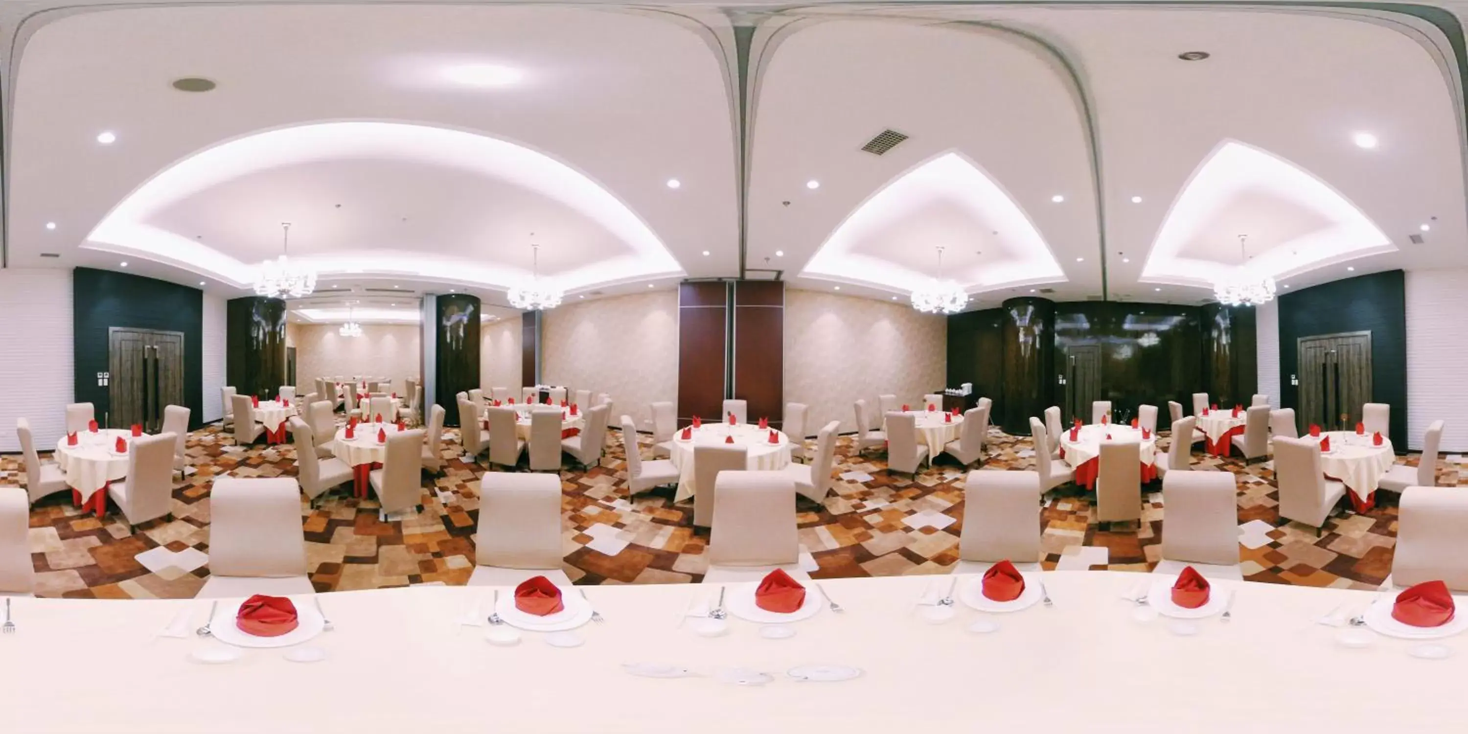 Other, Banquet Facilities in Swiss-Belhotel Blulane