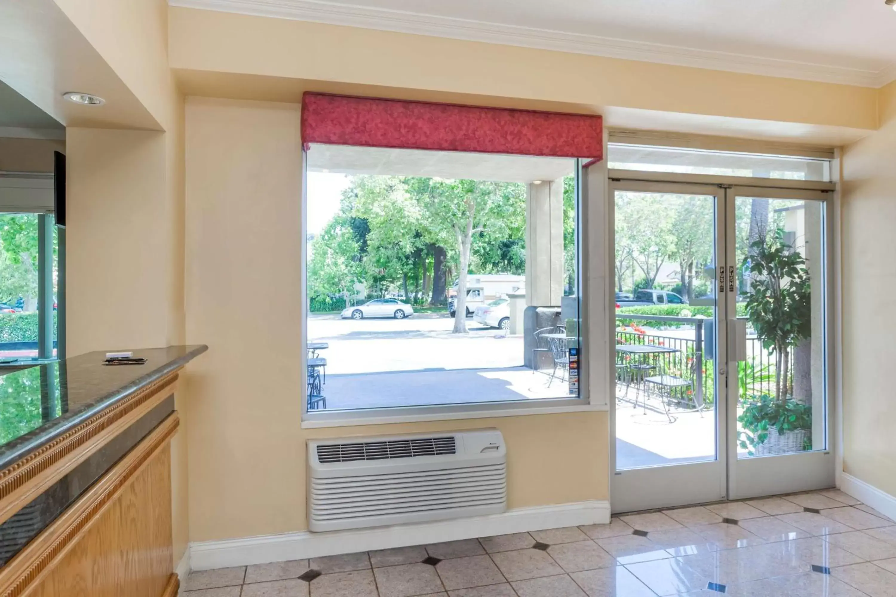 Lobby or reception, View in Hotel Rose Garden