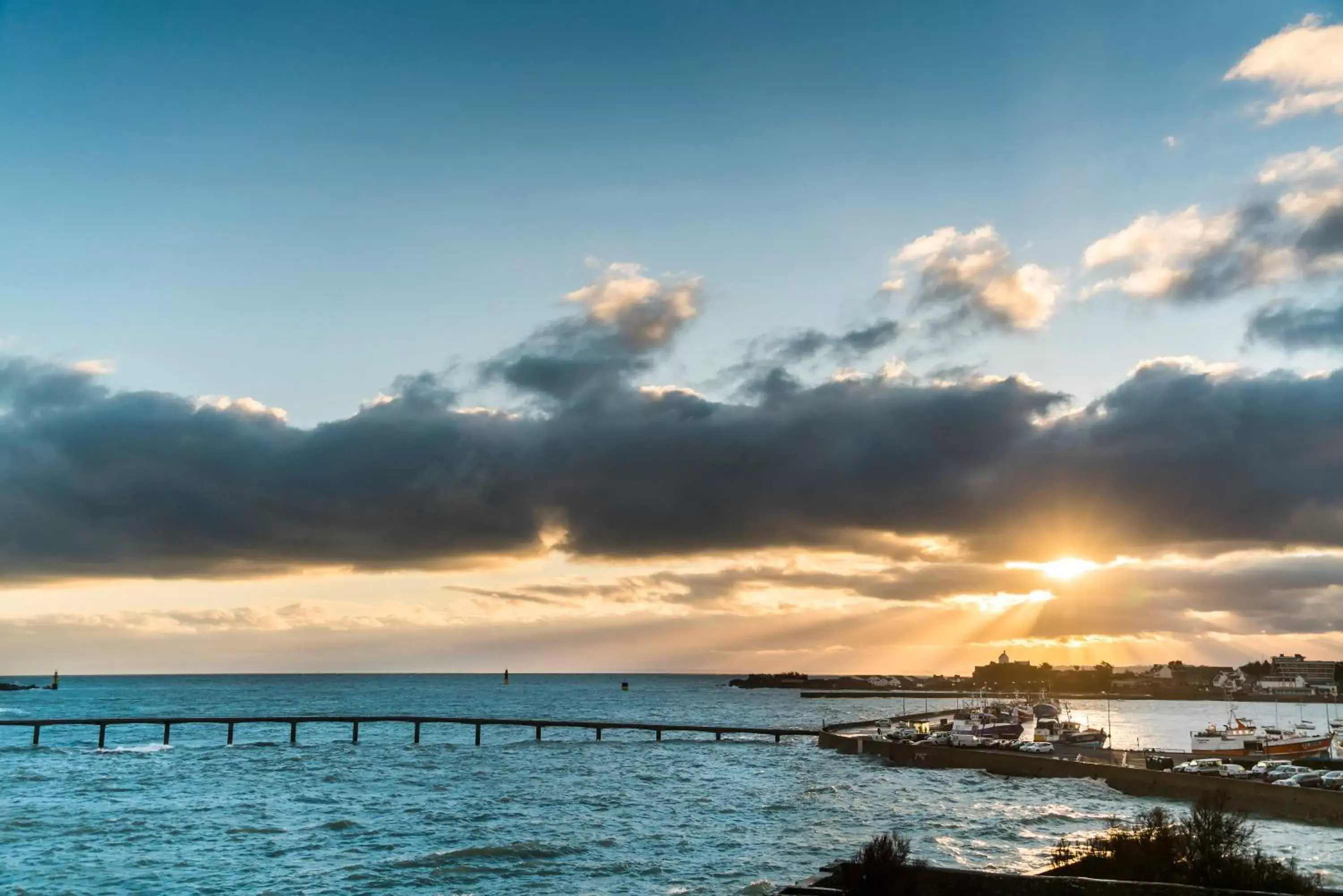 City view in Hotel Mercure Roscoff Bord De Mer