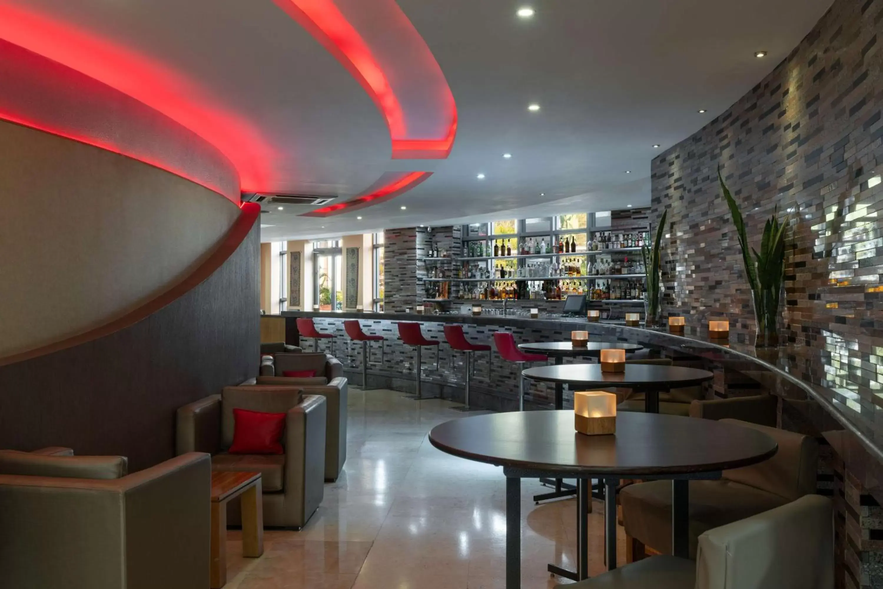 Lounge or bar, Lounge/Bar in Radisson Blu Hotel Lusaka