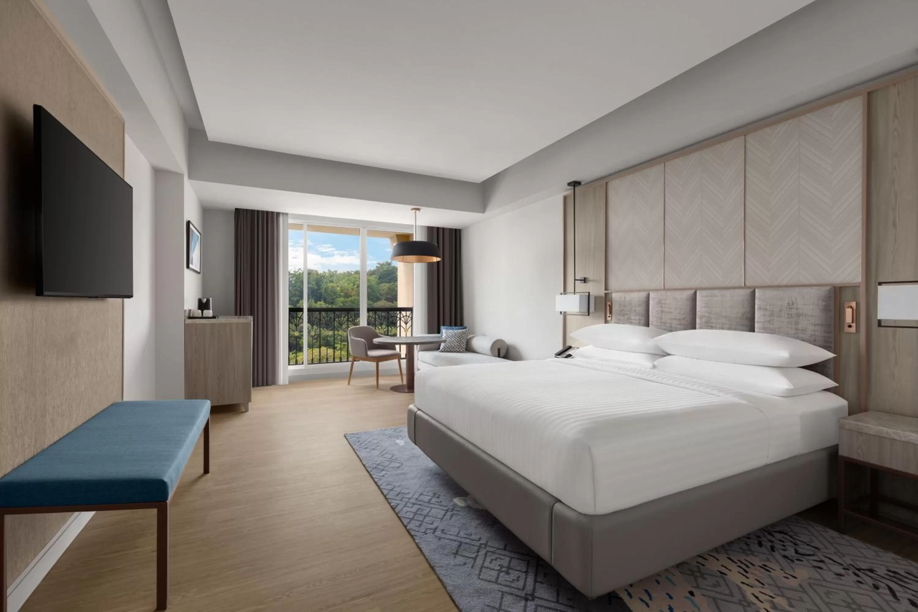 Photo of the whole room, Bed in Putrajaya Marriott Hotel