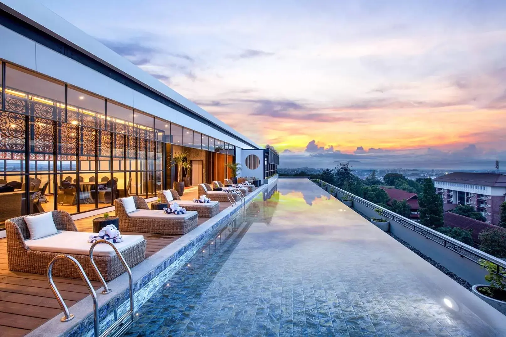 Swimming pool in The Manohara Hotel Yogyakarta Swimming pool in The Manohara Hotel Yogyakarta