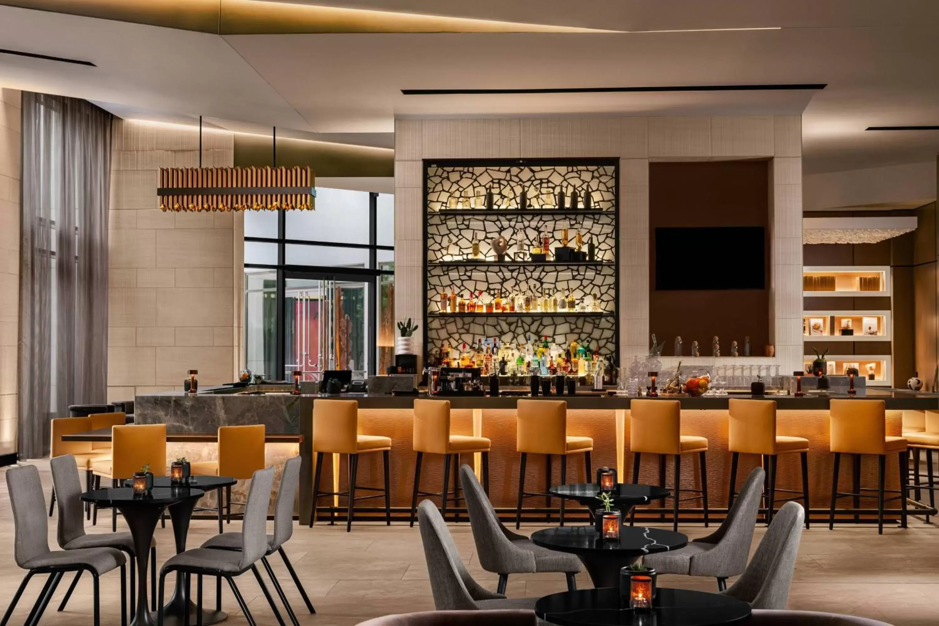 Lounge or bar, Restaurant/Places to Eat in AC Hotel by Marriott Phoenix Downtown
