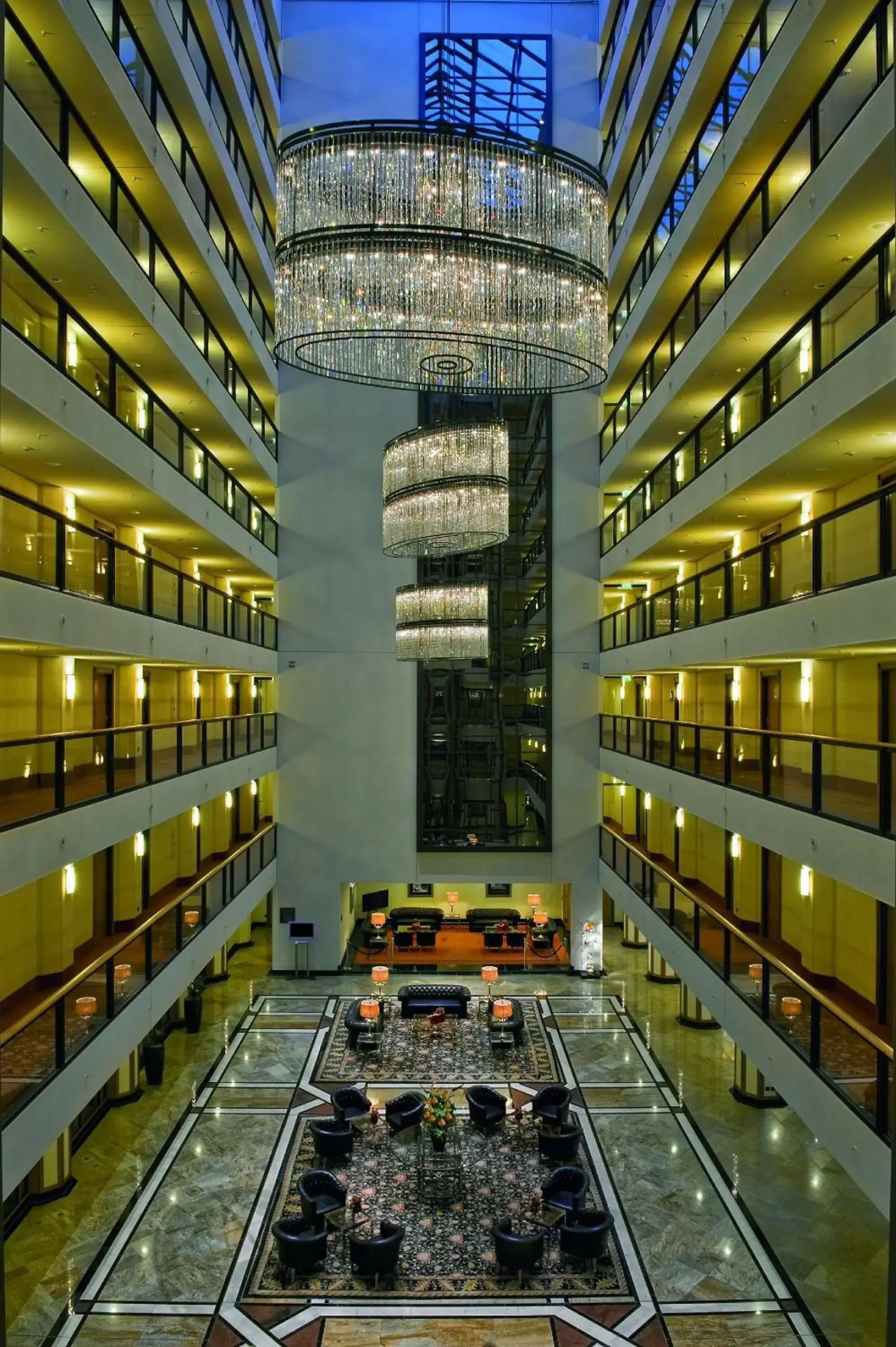 Lobby or reception, Drinks in Maritim Hotel Dresden