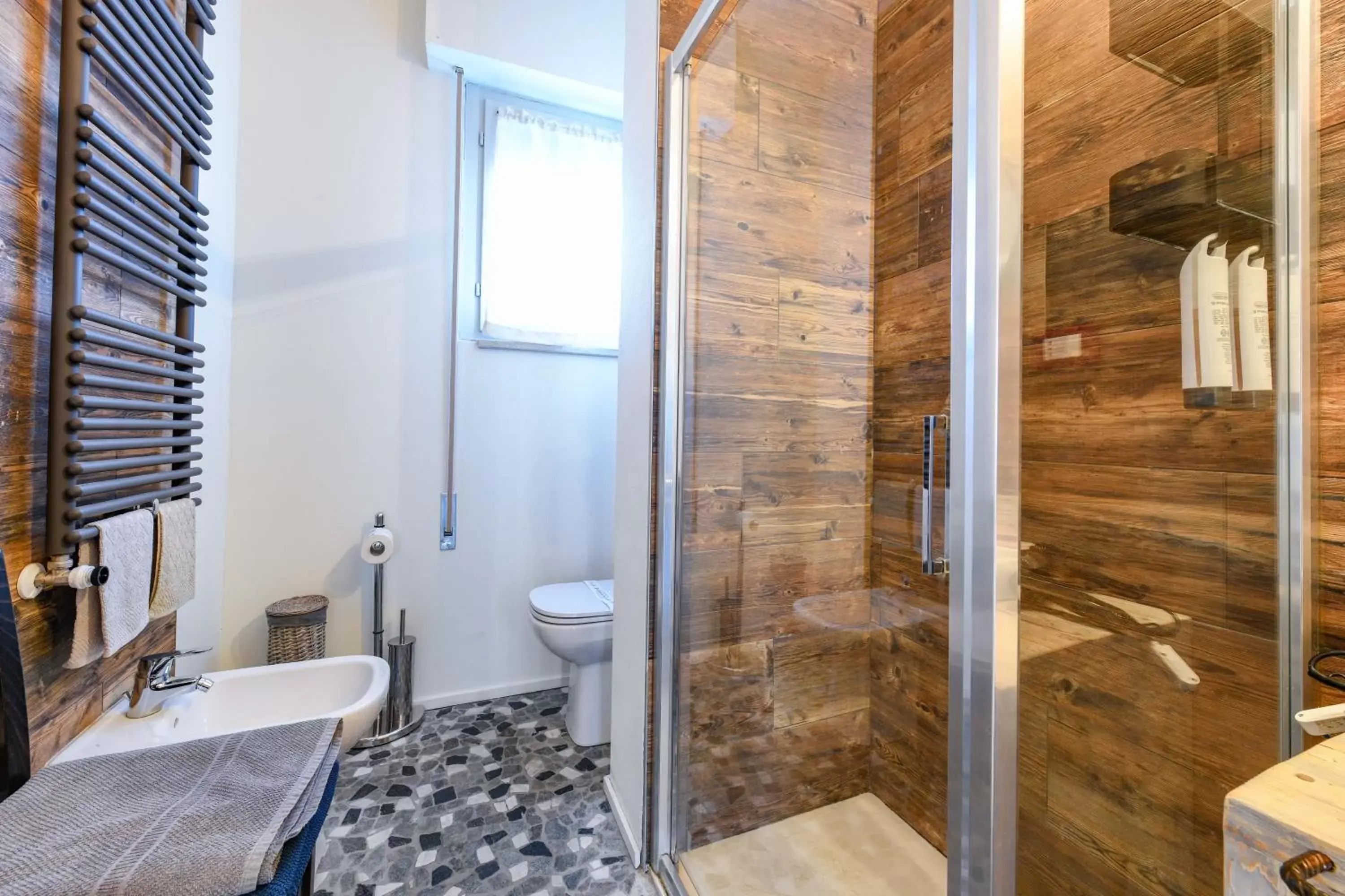 Shower, Bathroom in Villa Giulia Rooms & Bike