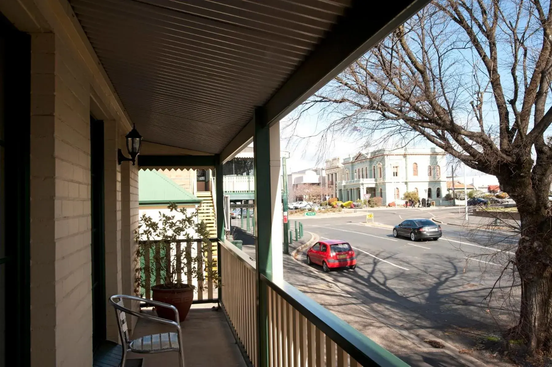 Balcony/Terrace in Town Square Motel