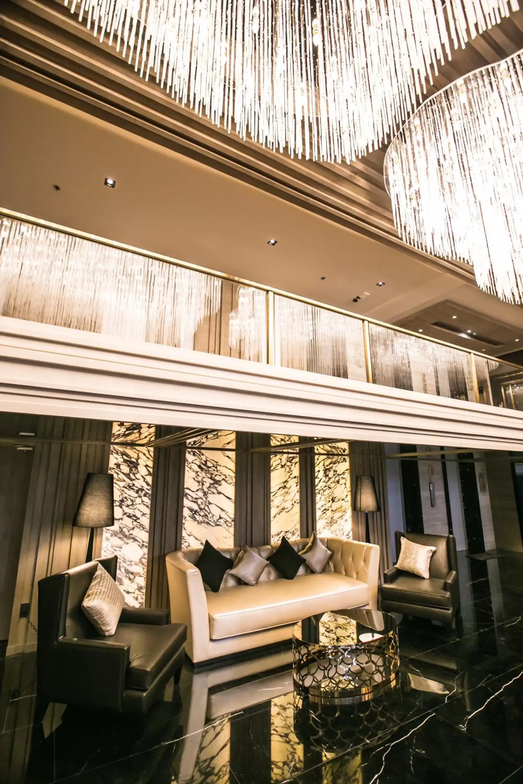 Lobby or reception, Lounge/Bar in Arte Hotel - SHA Extra Plus
