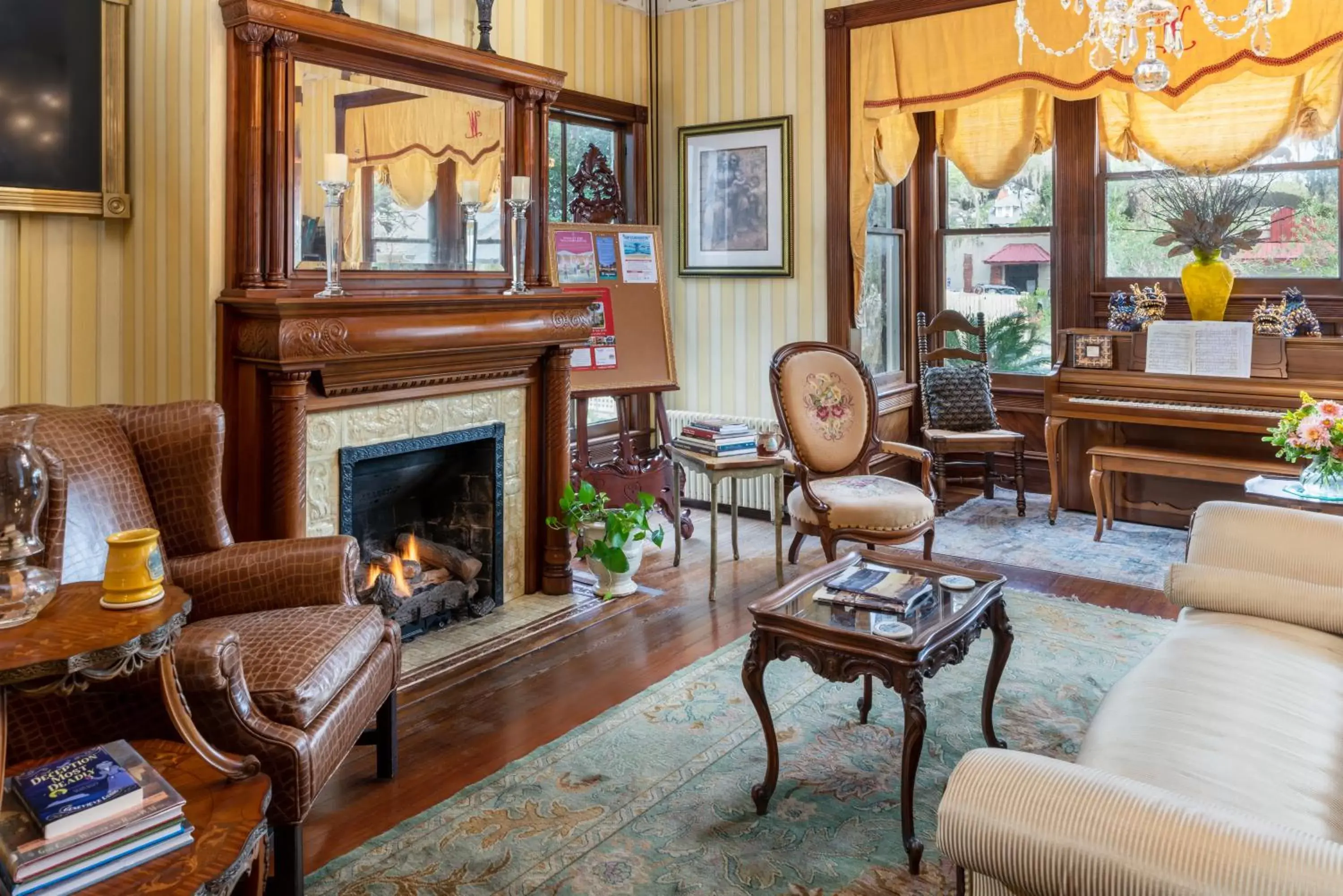 Living room, Seating Area in Amelia Island Williams House