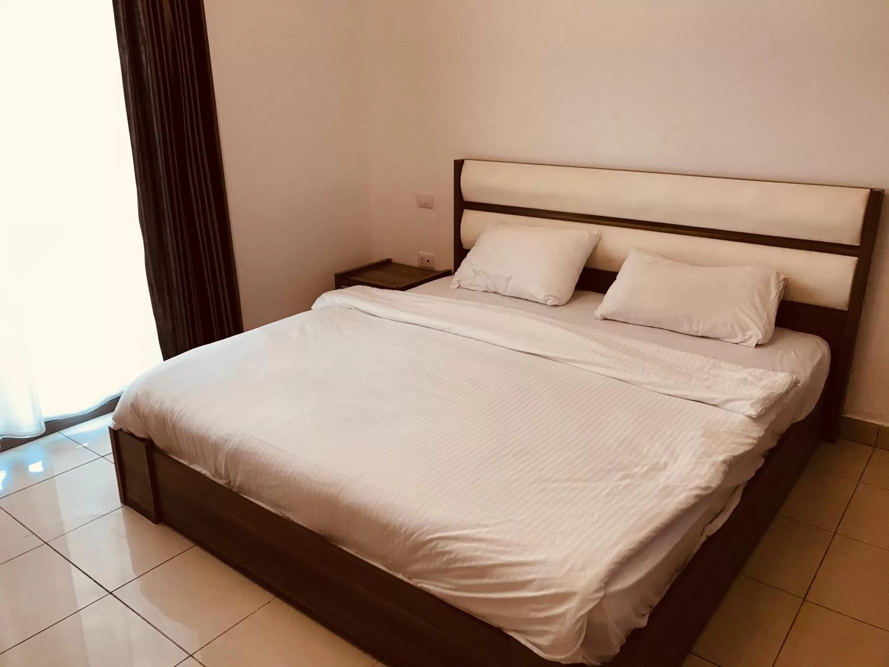 Bed in Tala Bay Residence - Families Only