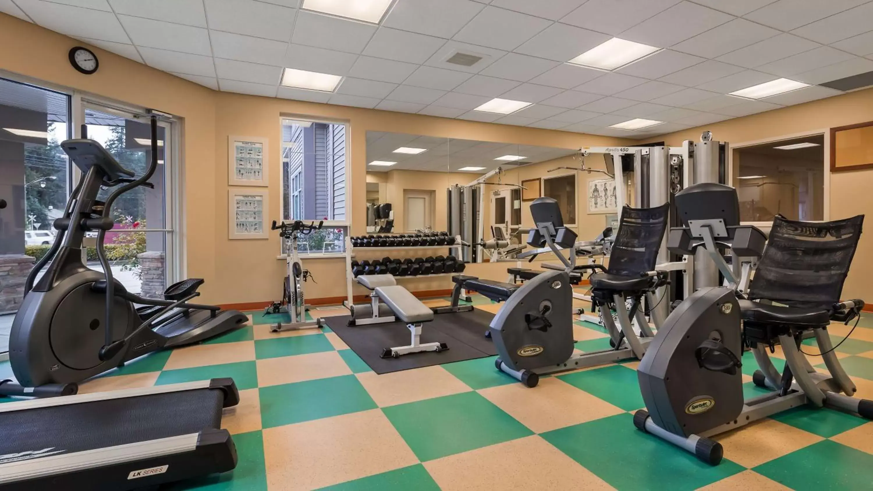 Fitness centre/facilities, Fitness Center/Facilities in Best Western PLUS Chemainus Inn