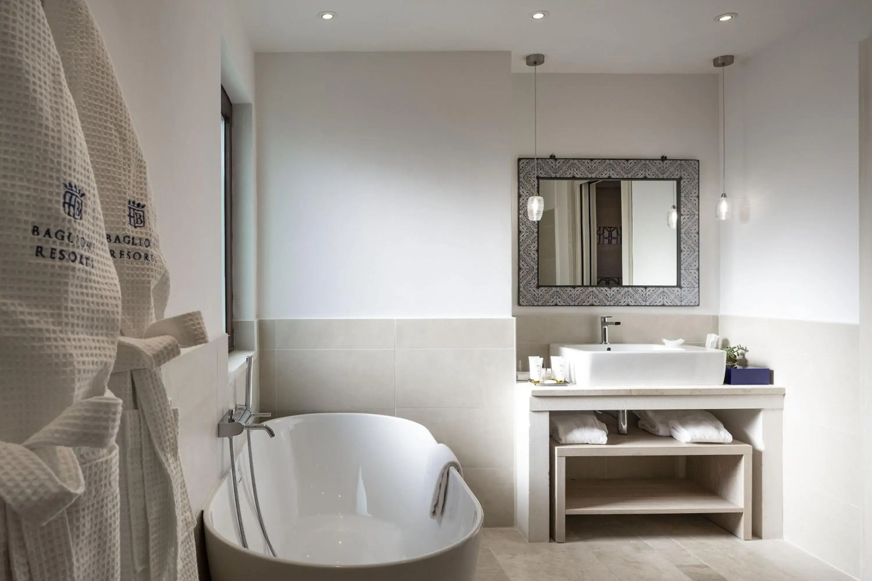 Bathroom in Baglioni Resort Sardinia - The Leading Hotels of the World