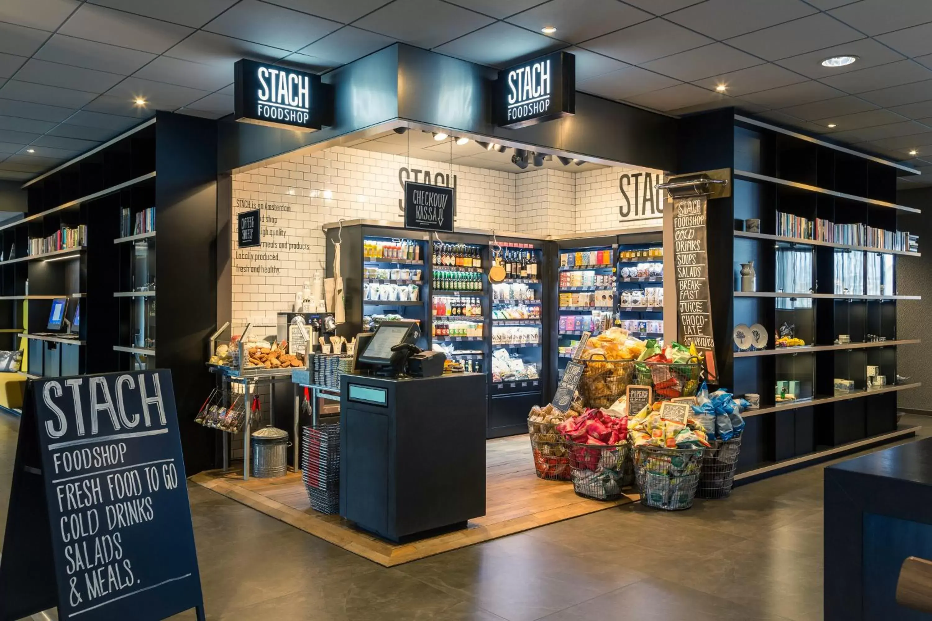 On-site shops in Mercure Amsterdam City Hotel