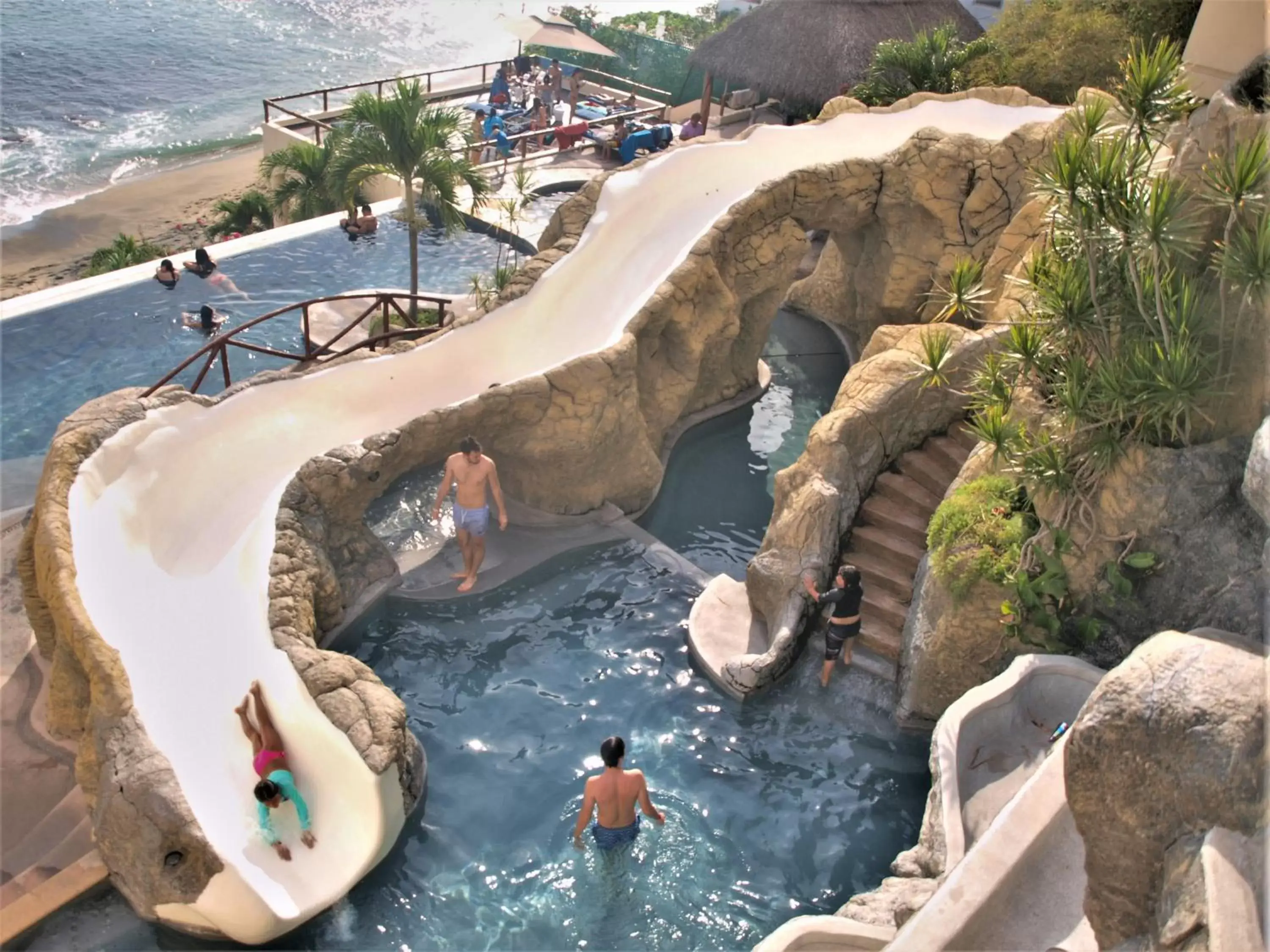 Area and facilities in Villas del Palmar Manzanillo with Beach Club Area and facilities in Villas del Palmar Manzanillo with Beach Club