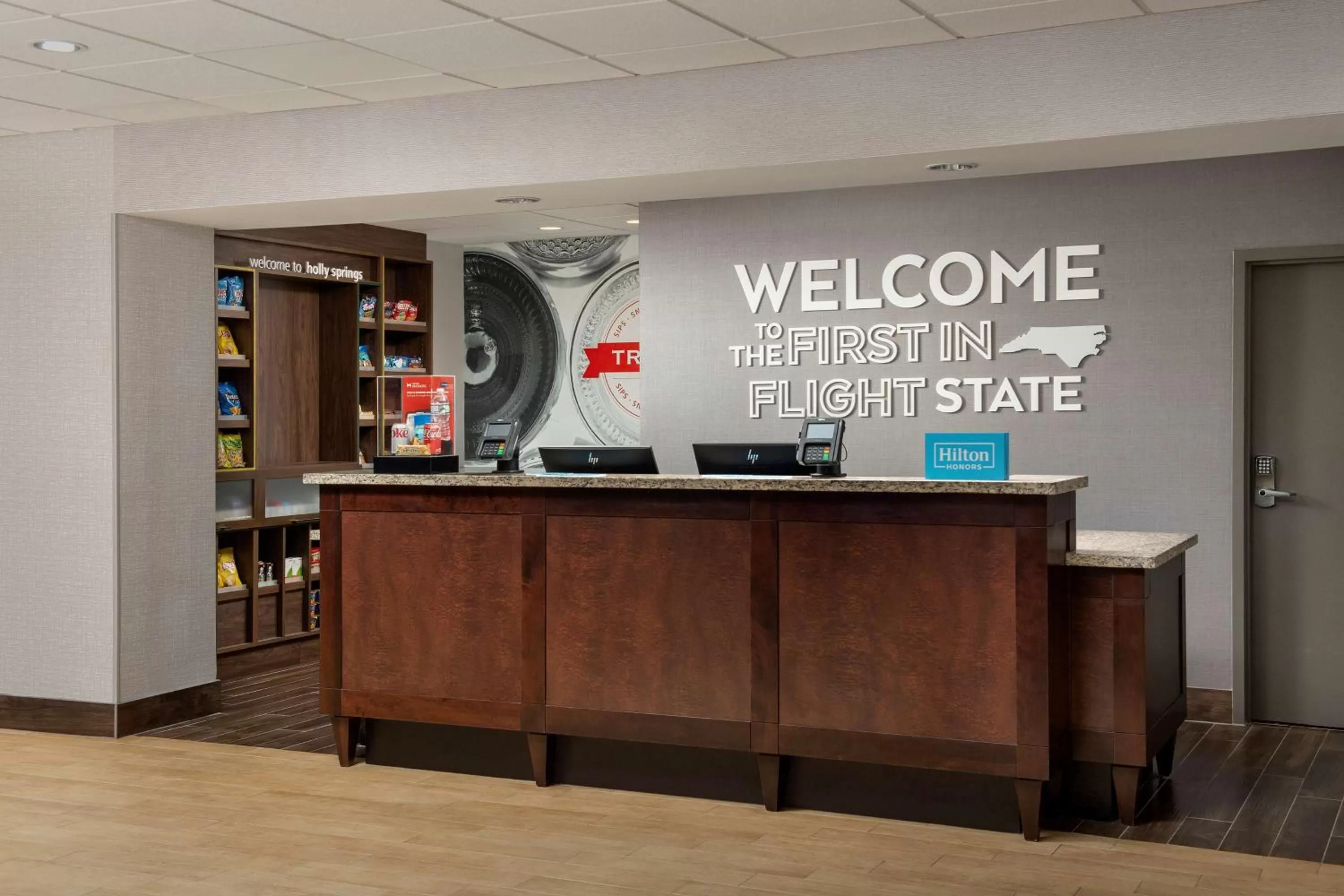 Lobby or reception in Hampton Inn & Suites Holly Springs