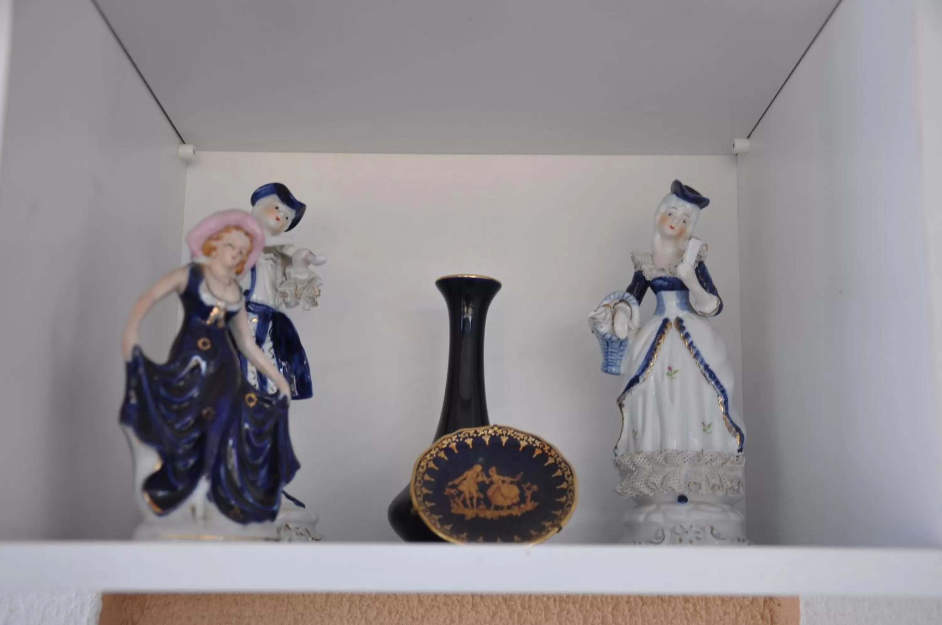 Communal lounge/ TV room in Ede Apart Otel