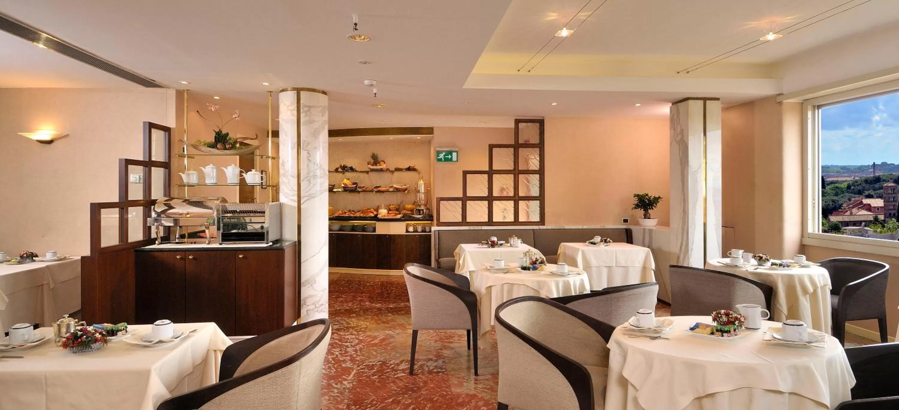 Restaurant/places to eat in Best Western Hotel Piccadilly