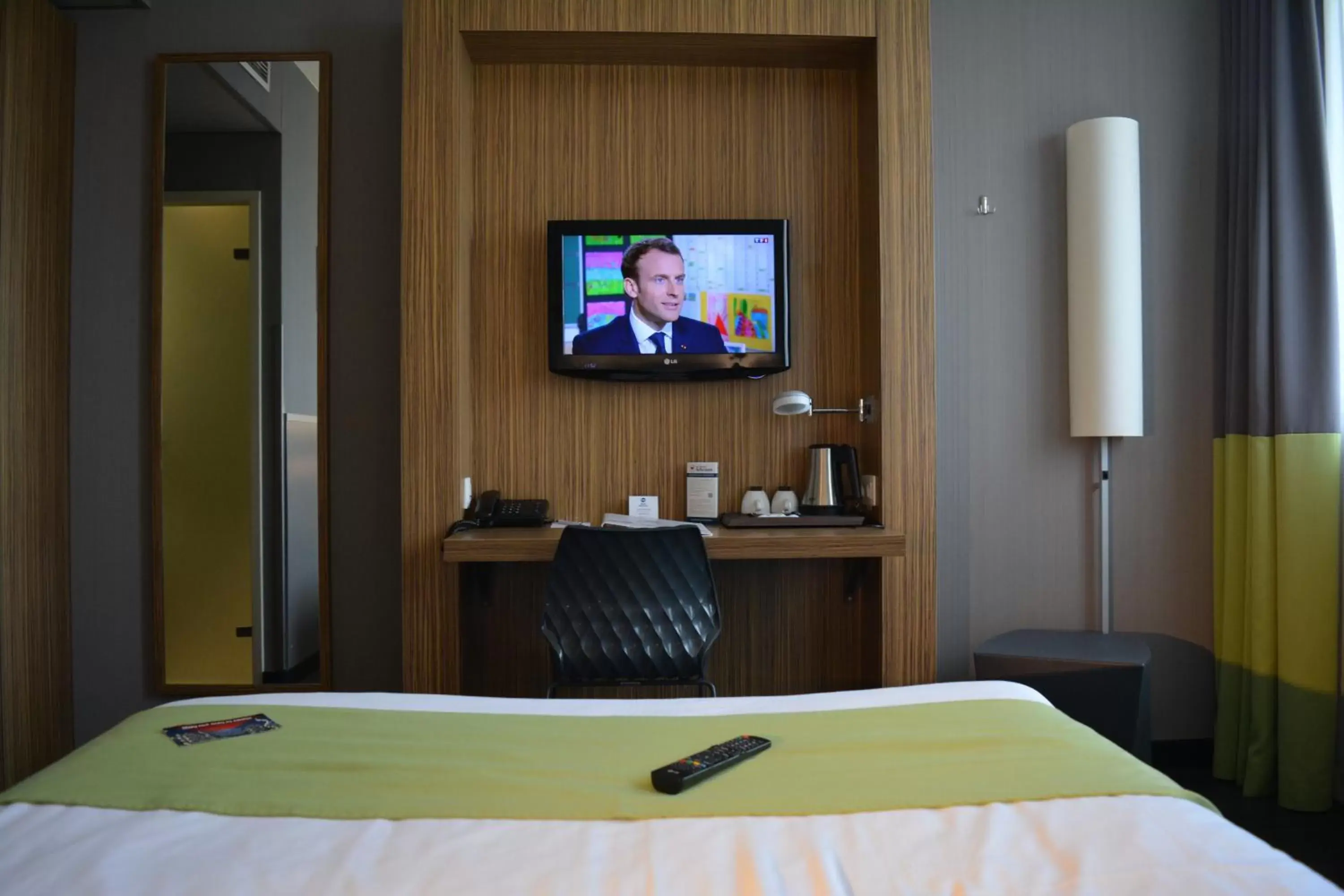 TV and multimedia, Bed in BEST WESTERN Hotel Brussels South