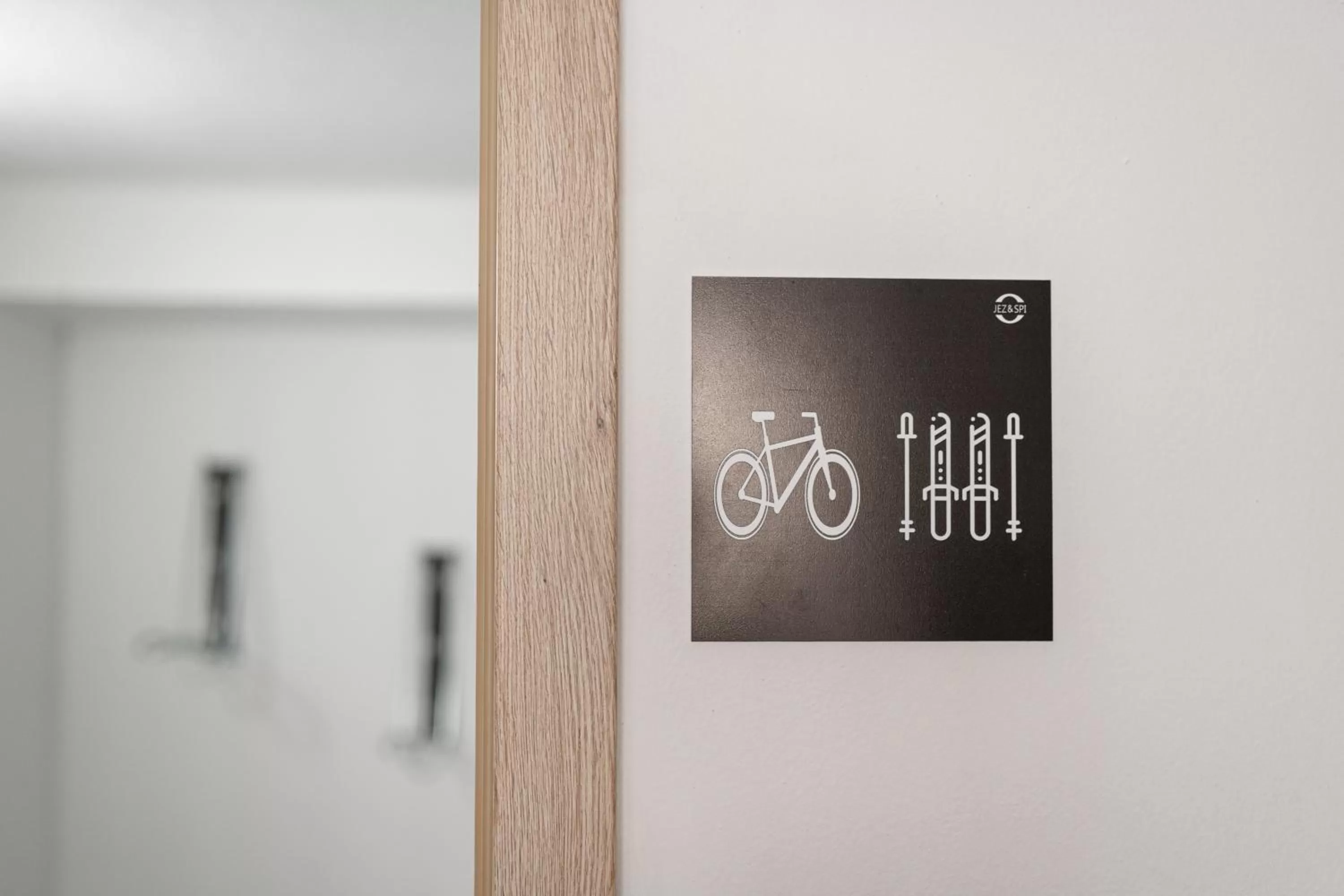 Logo/Certificate/Sign in JEZ&SPI Sušice