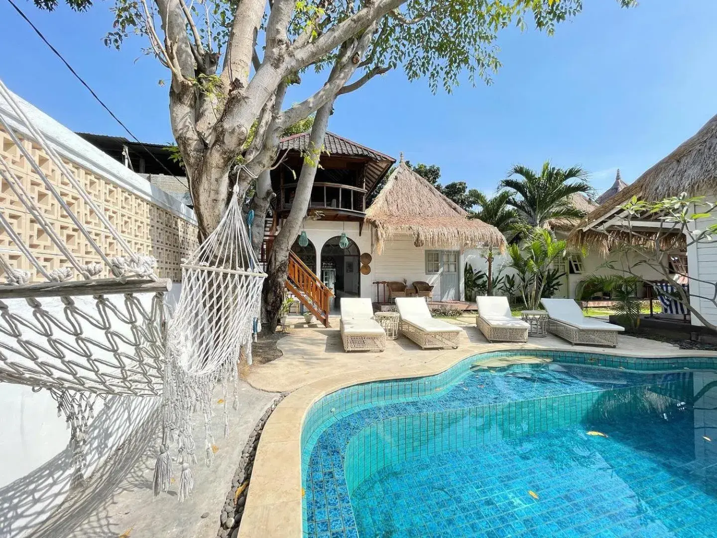 Property building, Swimming Pool in Gili Breeze Tropical Bungalows