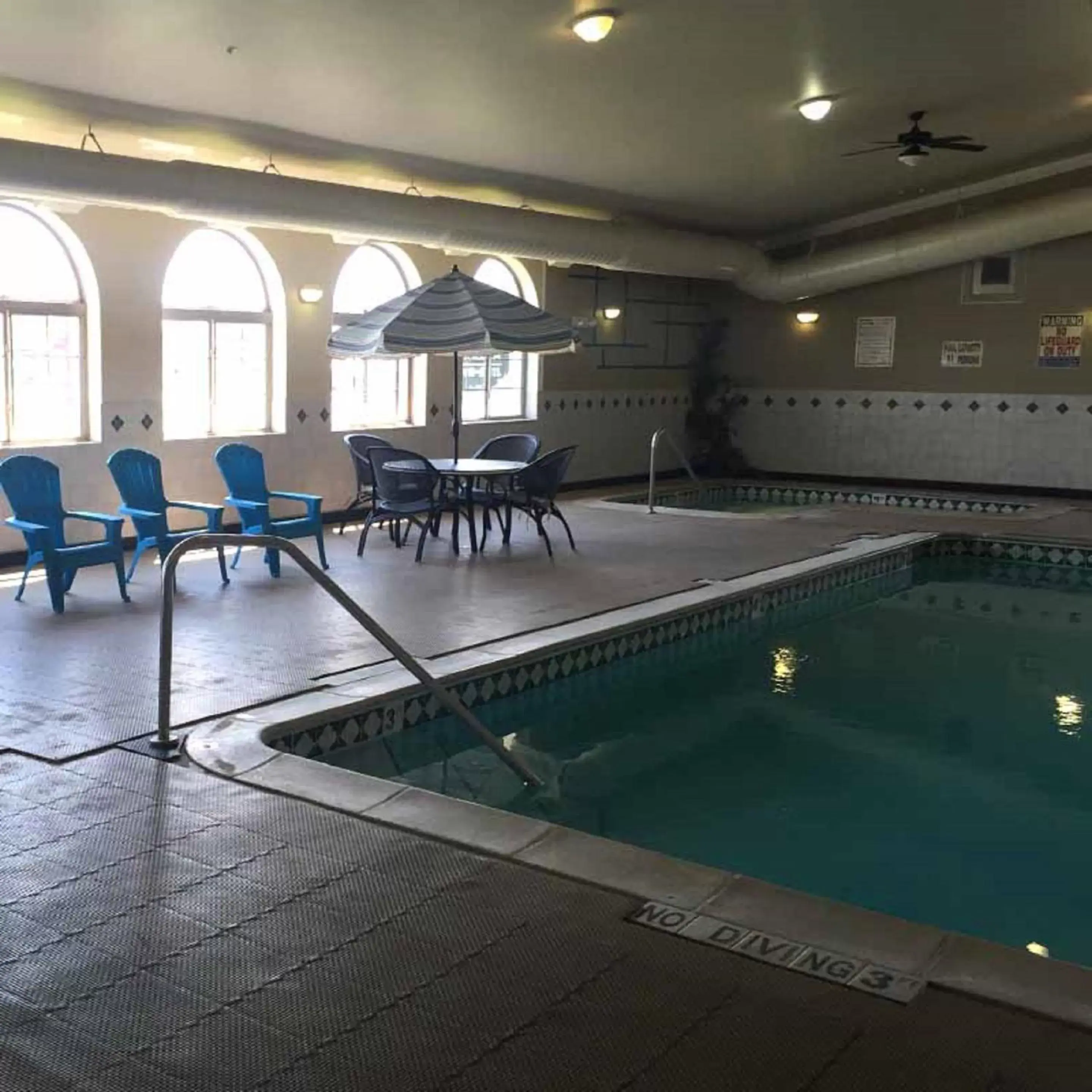 Swimming Pool in Osceola Grand Hotel
