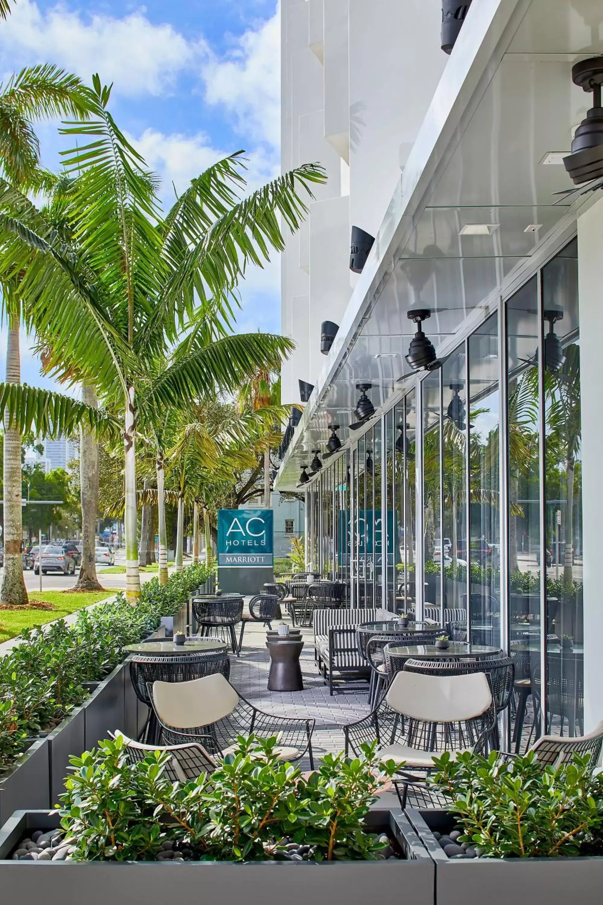 Property building, Restaurant/Places to Eat in AC Hotel Miami Wynwood