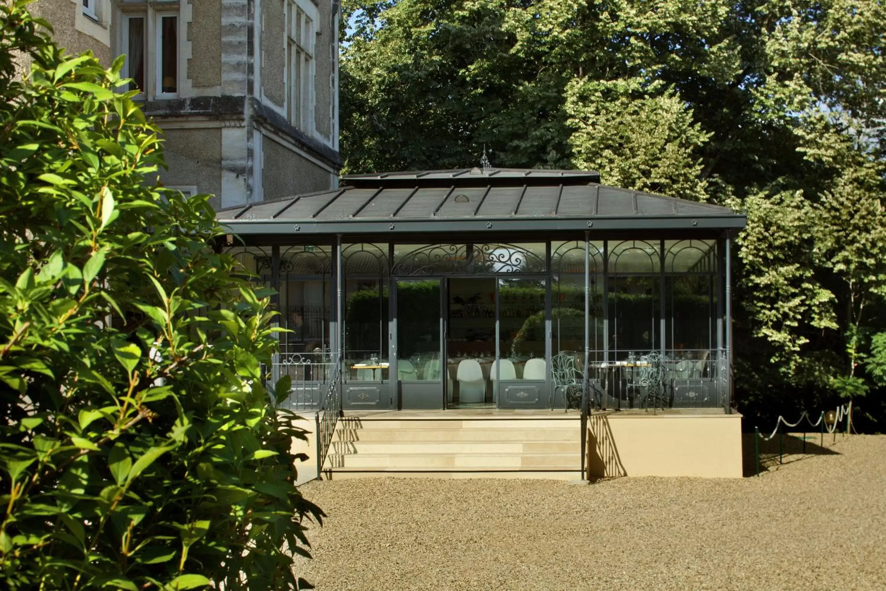 Restaurant/places to eat, Property Building in L'Orangerie du Château des Reynats