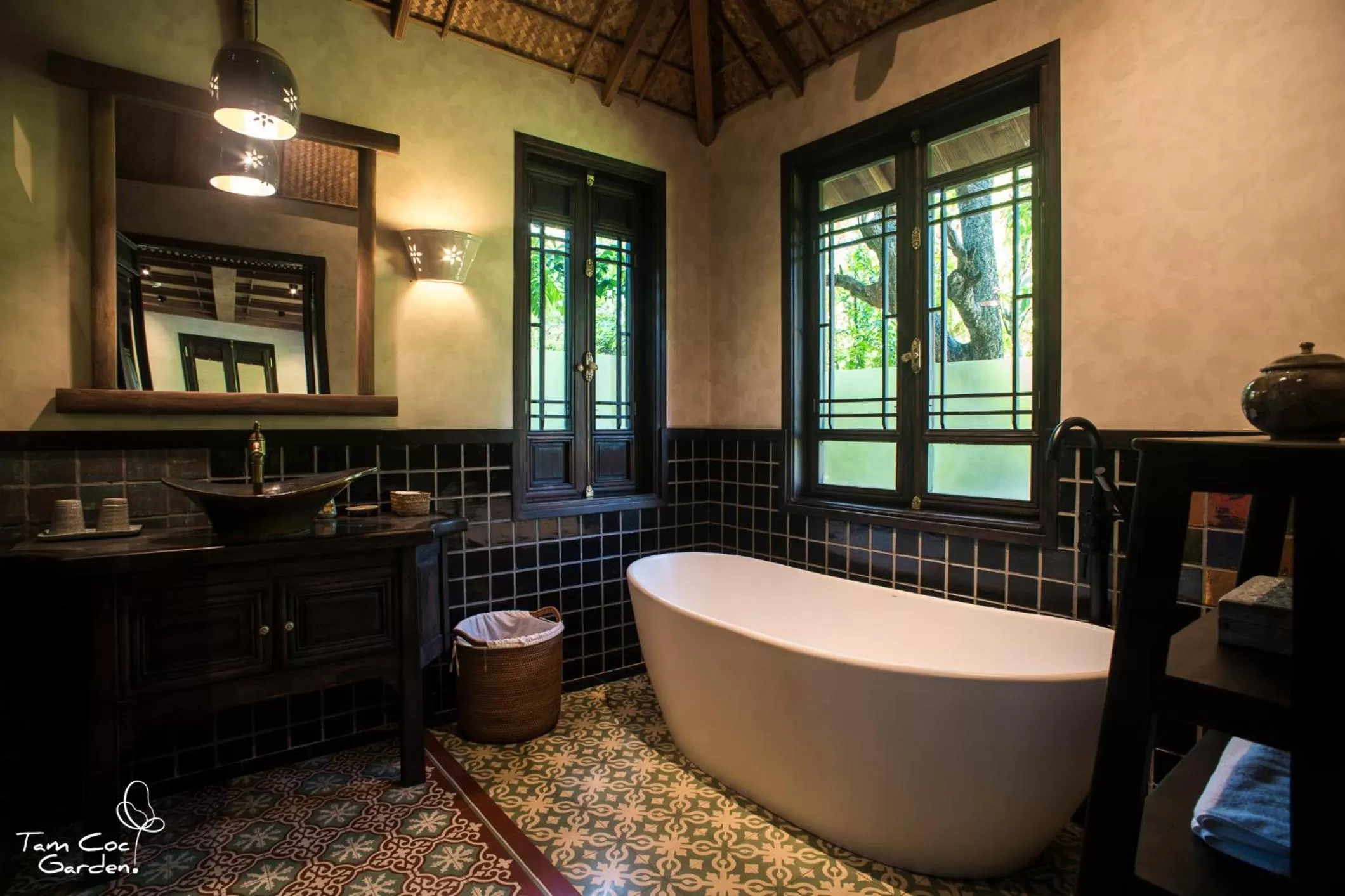 Bathroom in Tam Coc Garden Resort