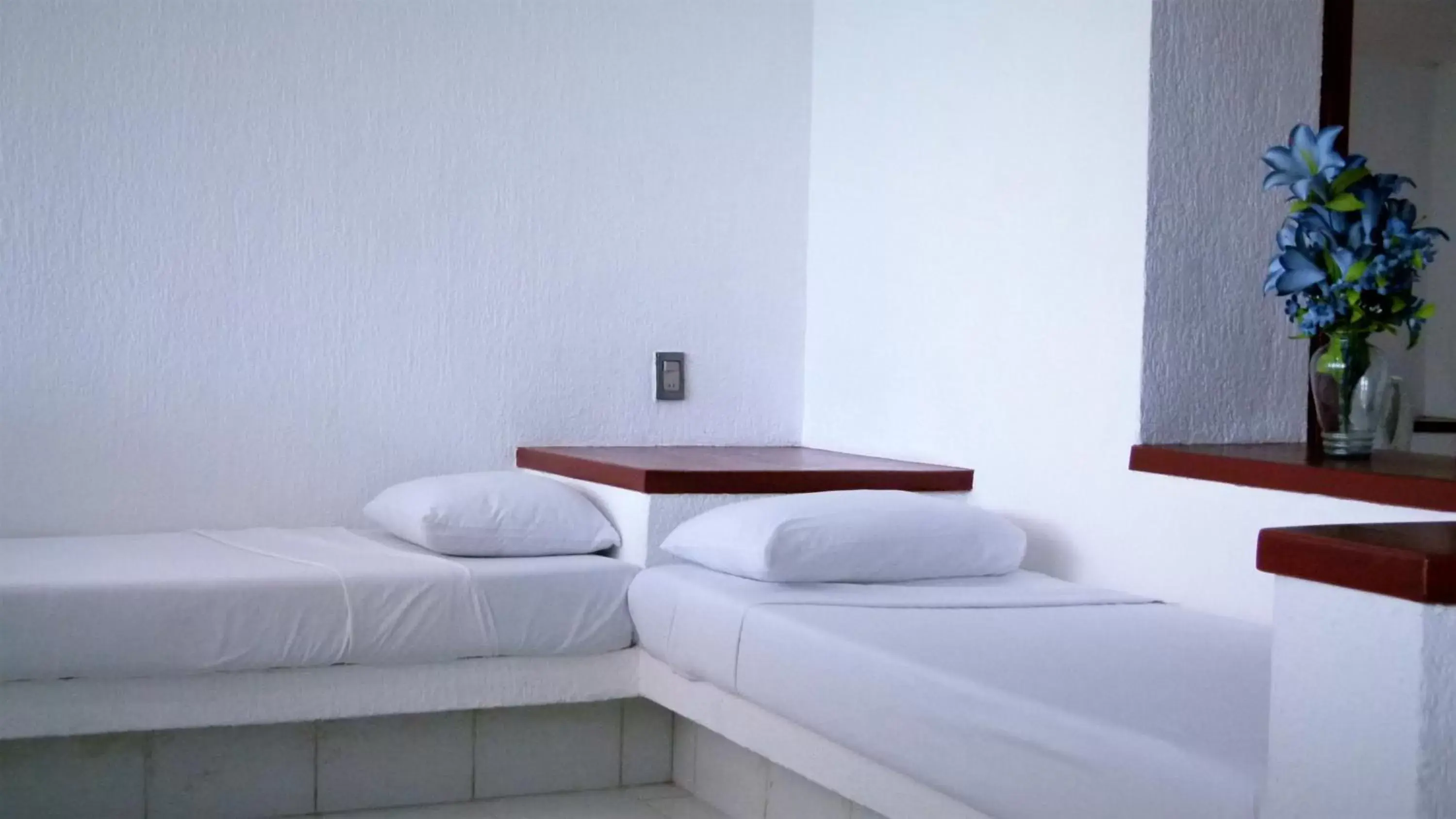 Bed in Hotel Aristos Acapulco