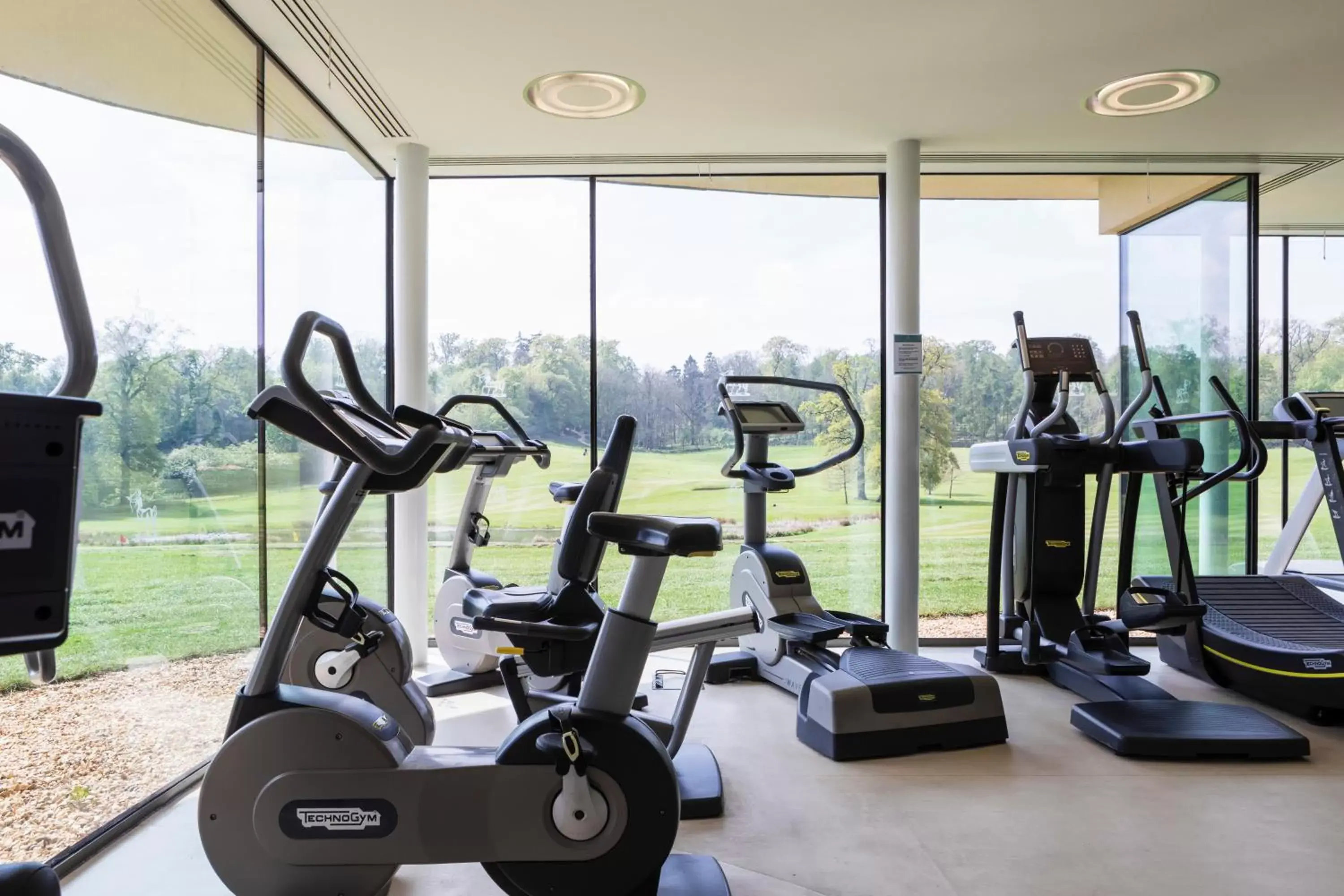 Spa and wellness centre/facilities, Fitness Center/Facilities in Bowood Hotel, Spa, and Golf Resort