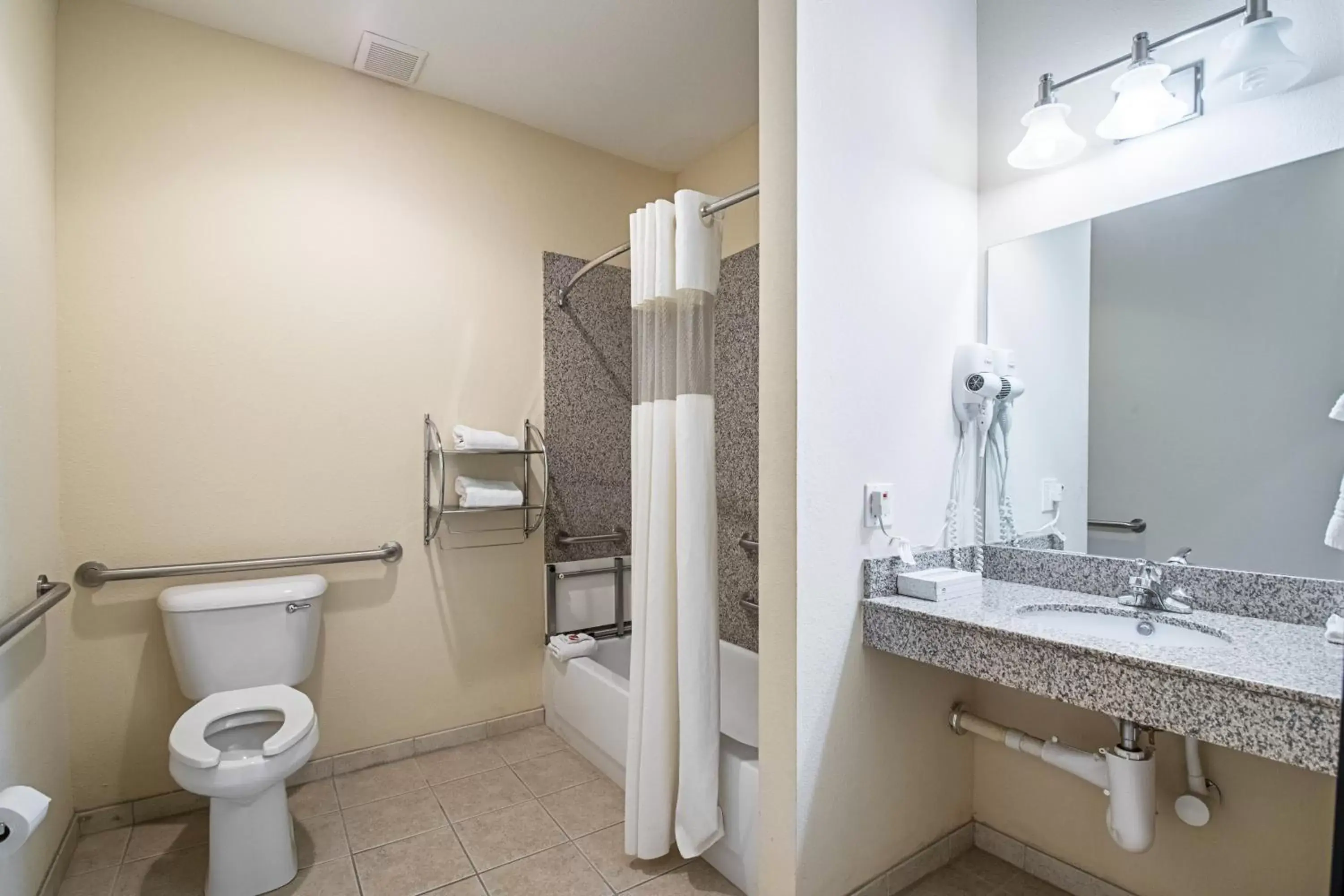 Bathroom in Days Inn by Wyndham Copperas Cove