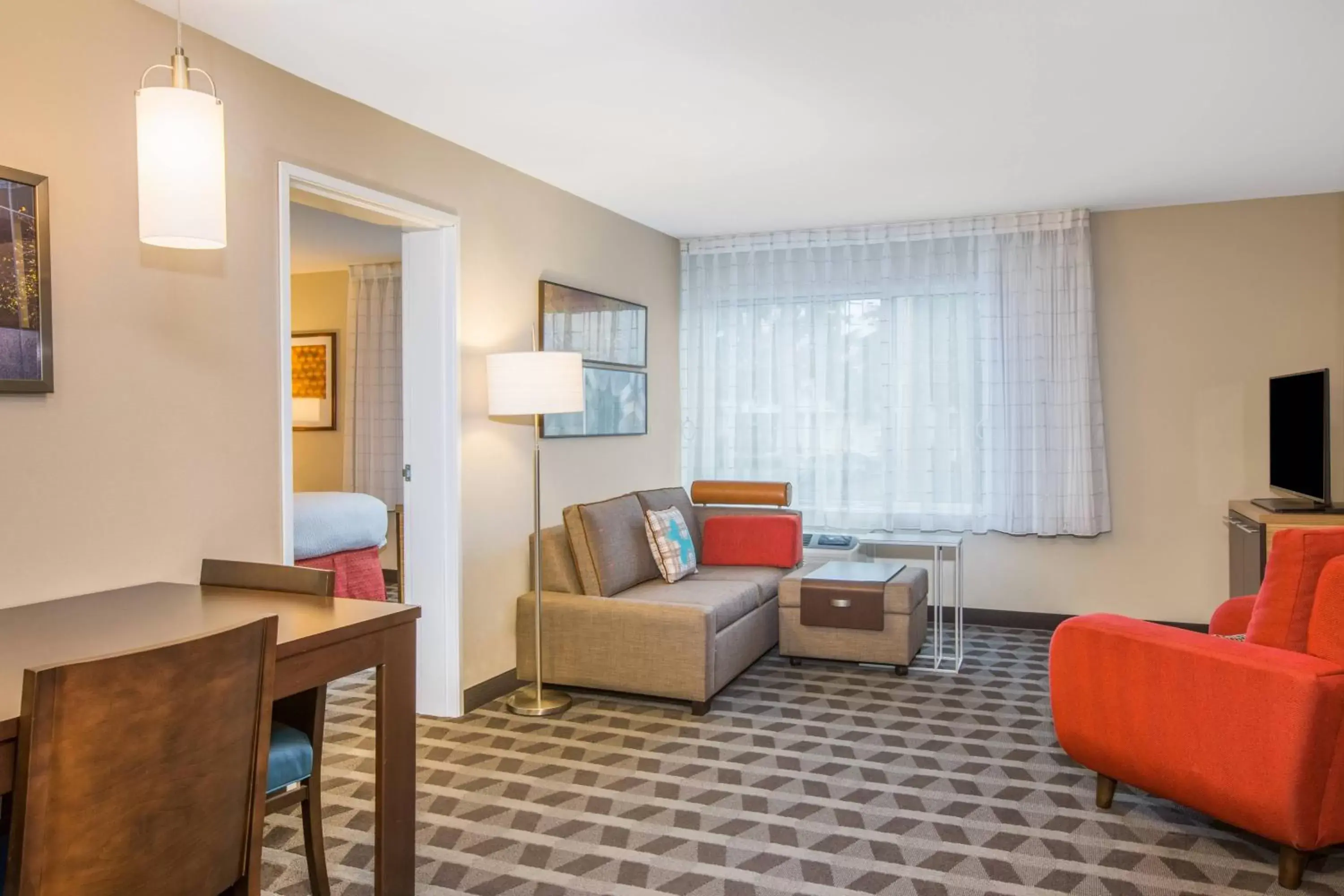 Living room, Seating Area in TownePlace Suites by Marriott Olympia