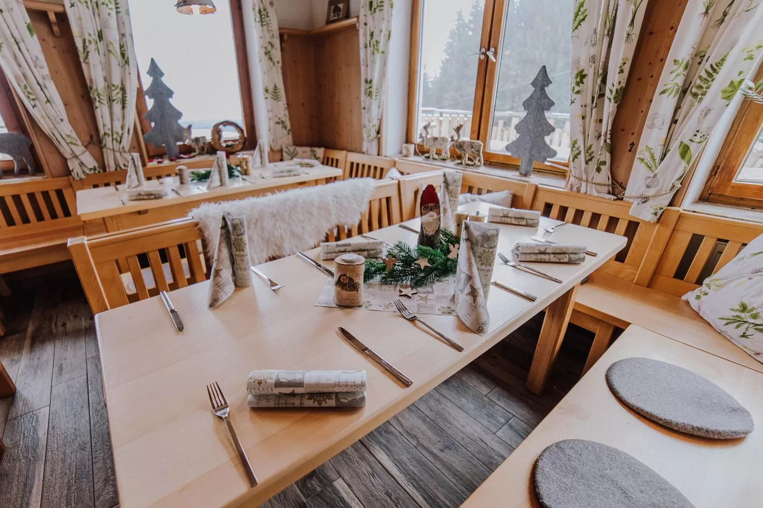 Restaurant/places to eat in Berggasthof Hochpröller