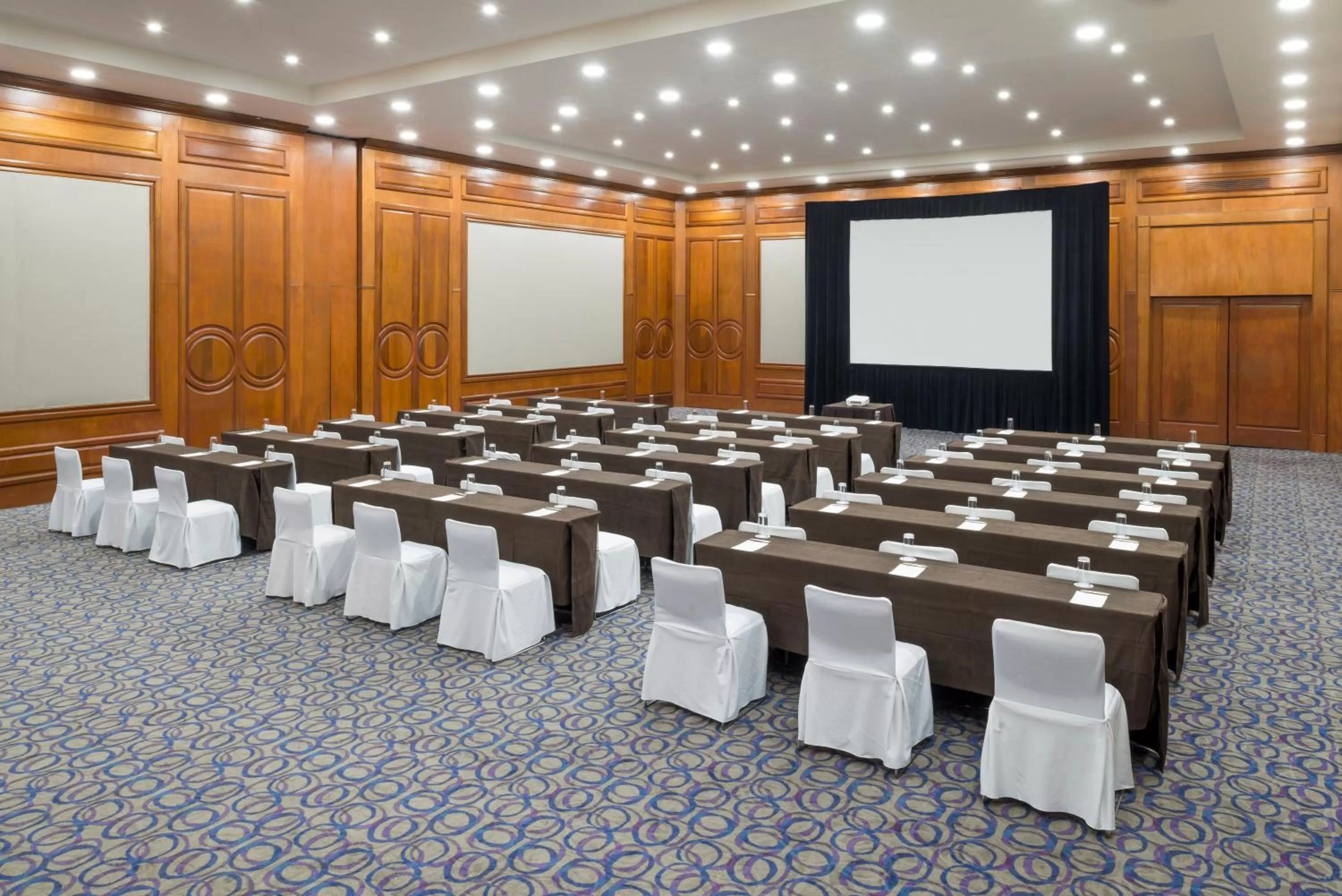 Meeting/conference room in Camino Real Guadalajara