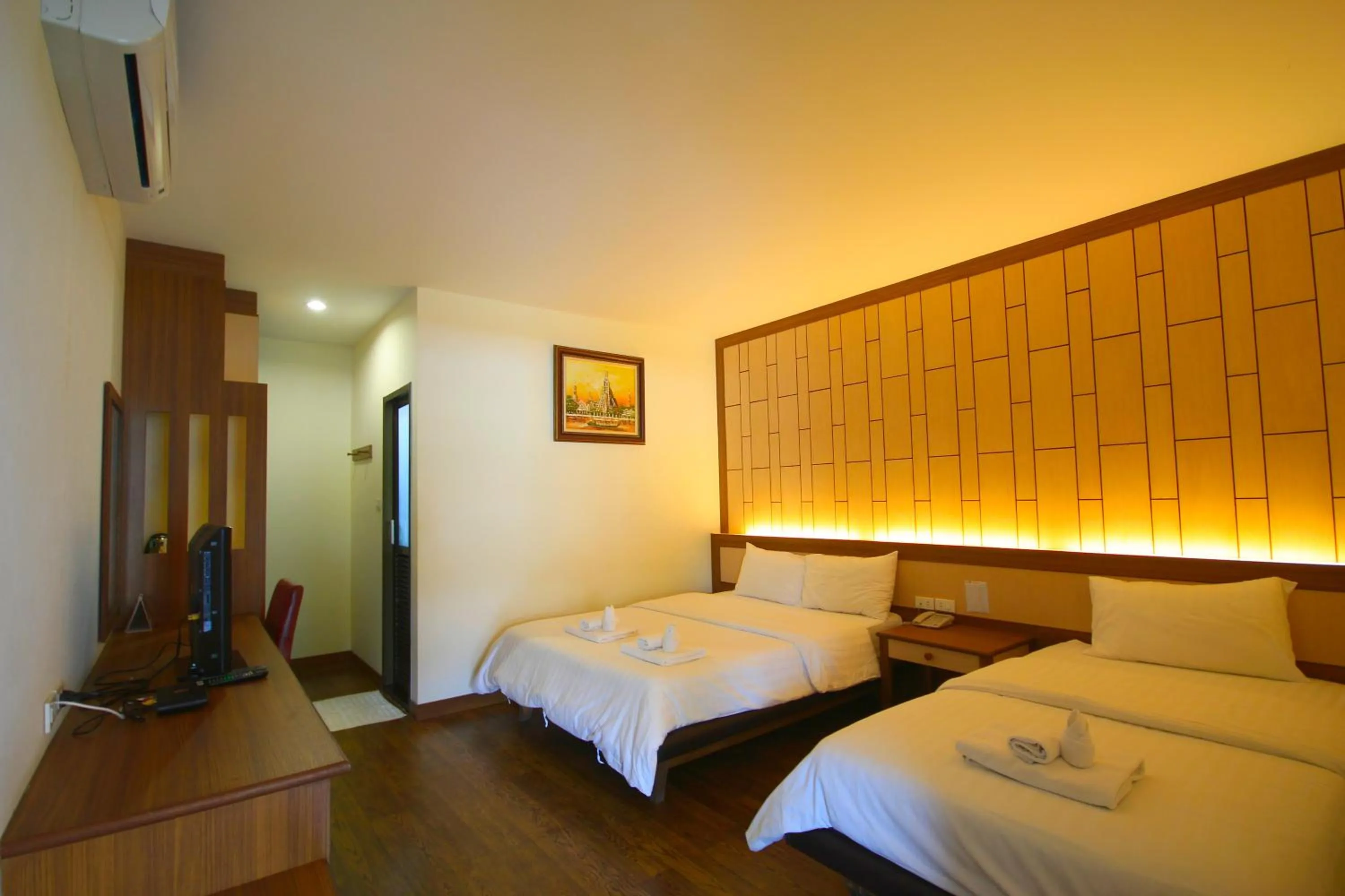 Bedroom, Bed in Chawalun Resort