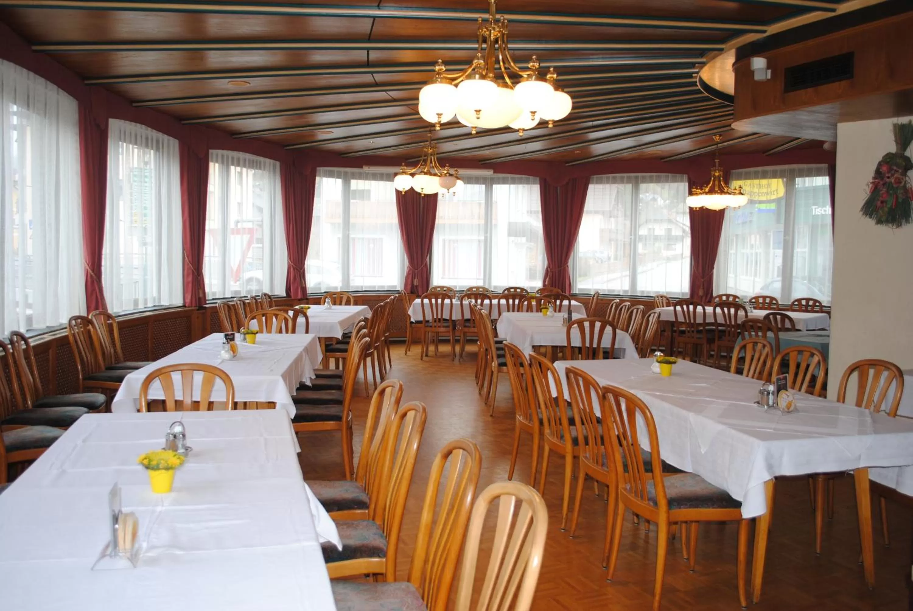 Restaurant/places to eat in Gasthof Knappenwirt