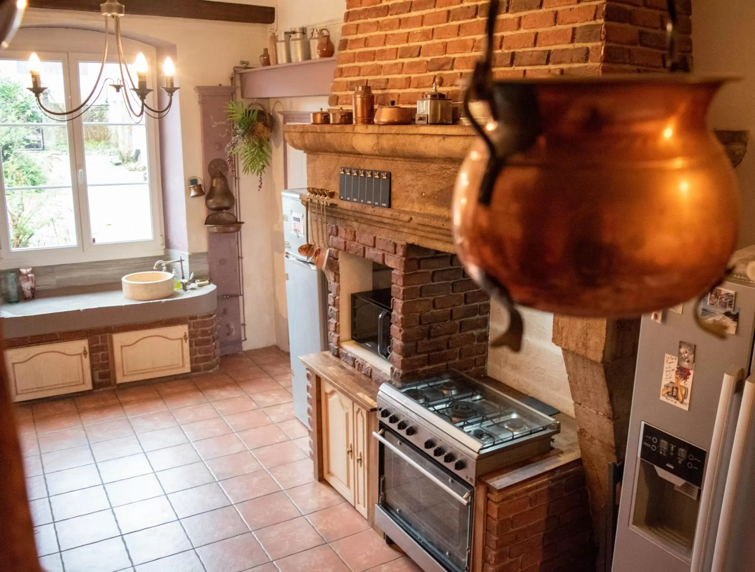 Kitchen or kitchenette, Kitchen/Kitchenette in La Fée Maison