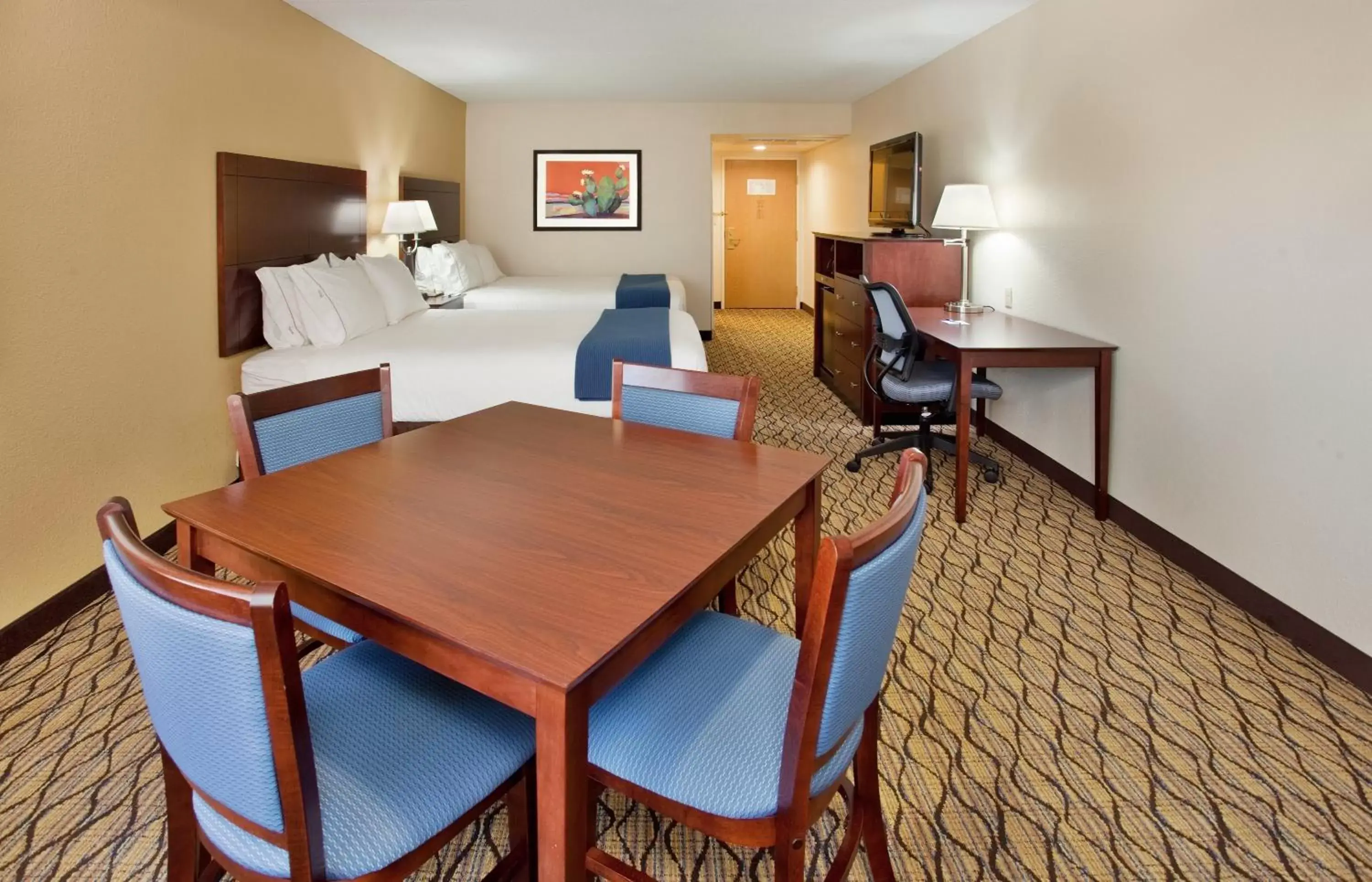 Photo of the whole room in Holiday Inn Express Scottsdale North by IHG Photo of the whole room in Holiday Inn Express Scottsdale North by IHG