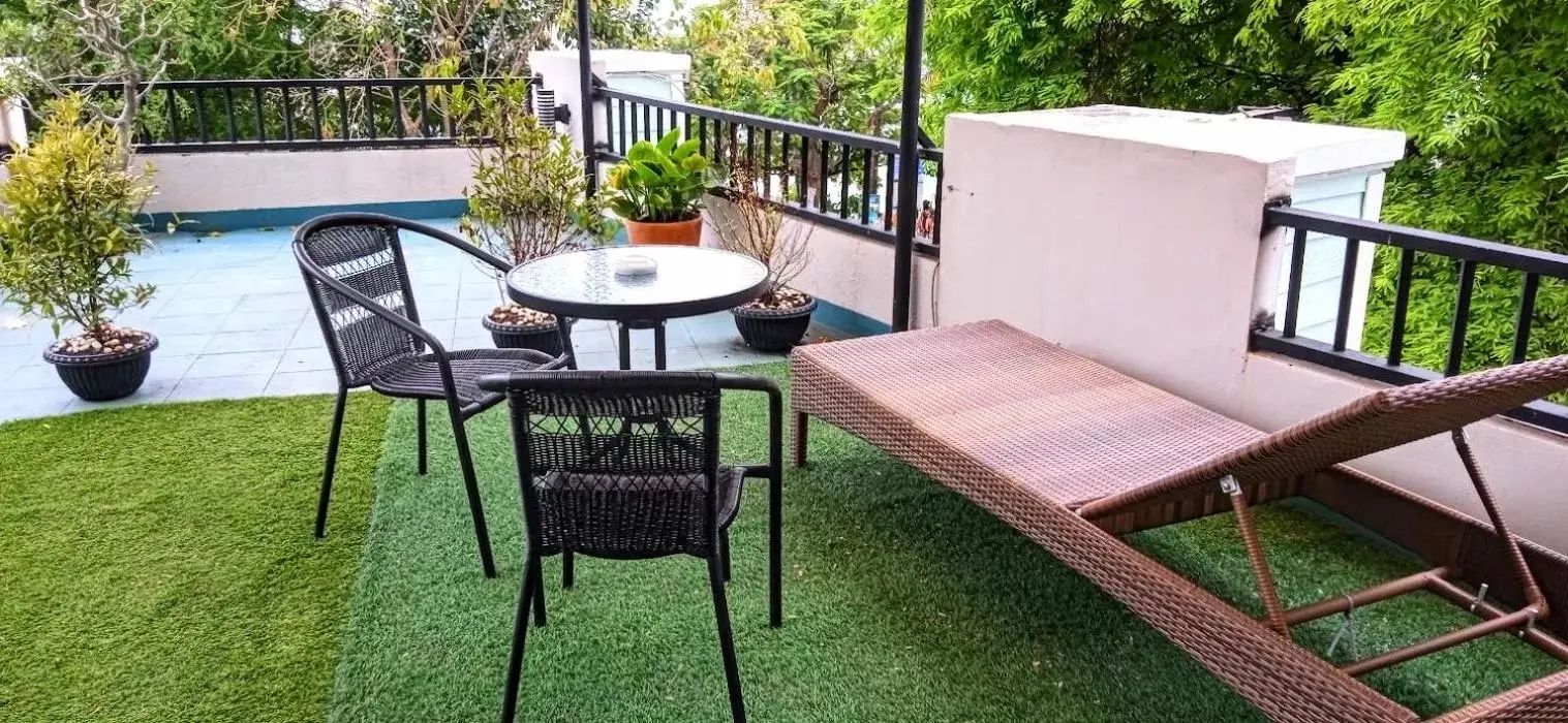 Patio in Sea Star House