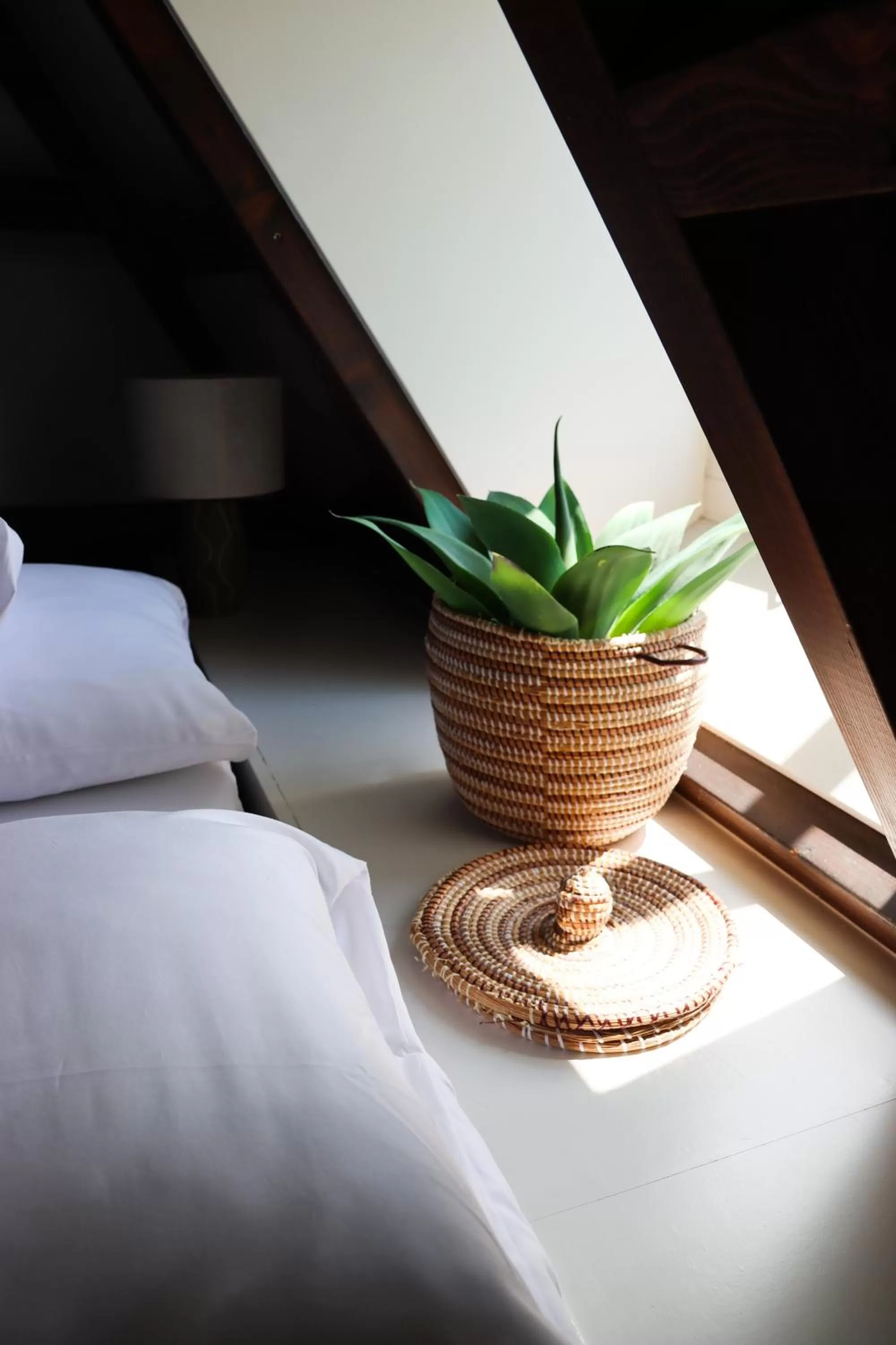 Decorative detail, Bed in Hotel Dwars