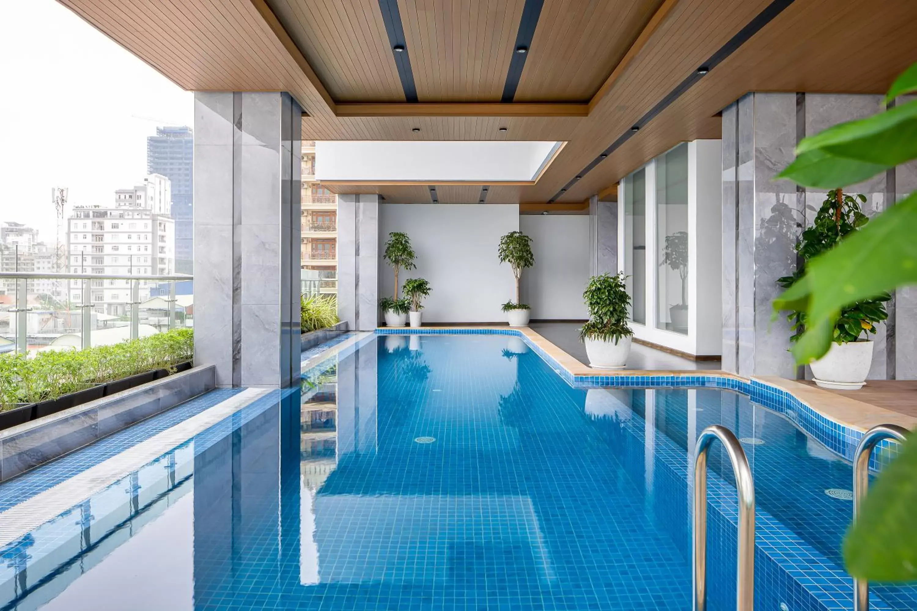 City view, Swimming Pool in Sensory Park Urban Hotel