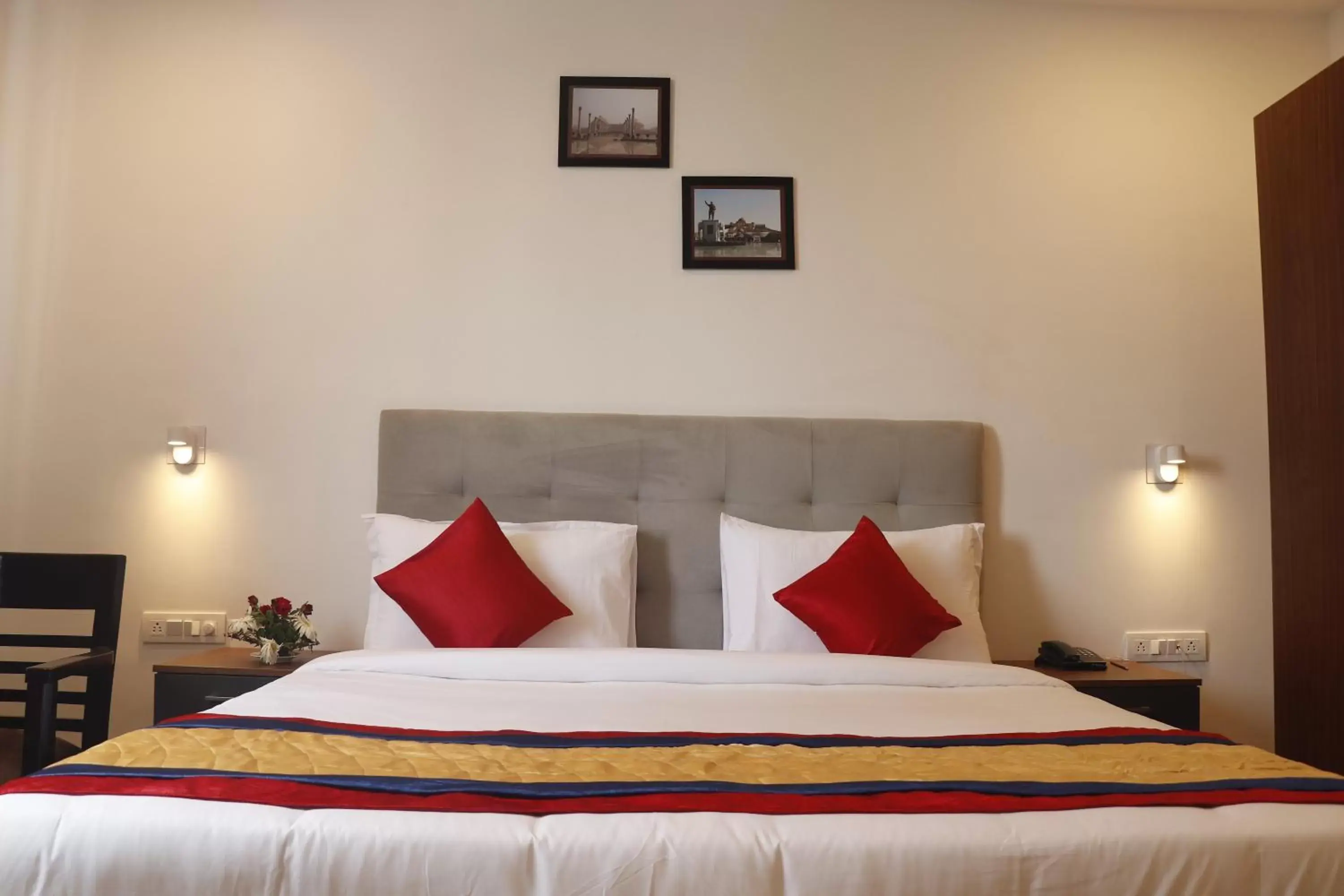 Bed in Click Hotel Transport Nagar Bed in Click Hotel Transport Nagar