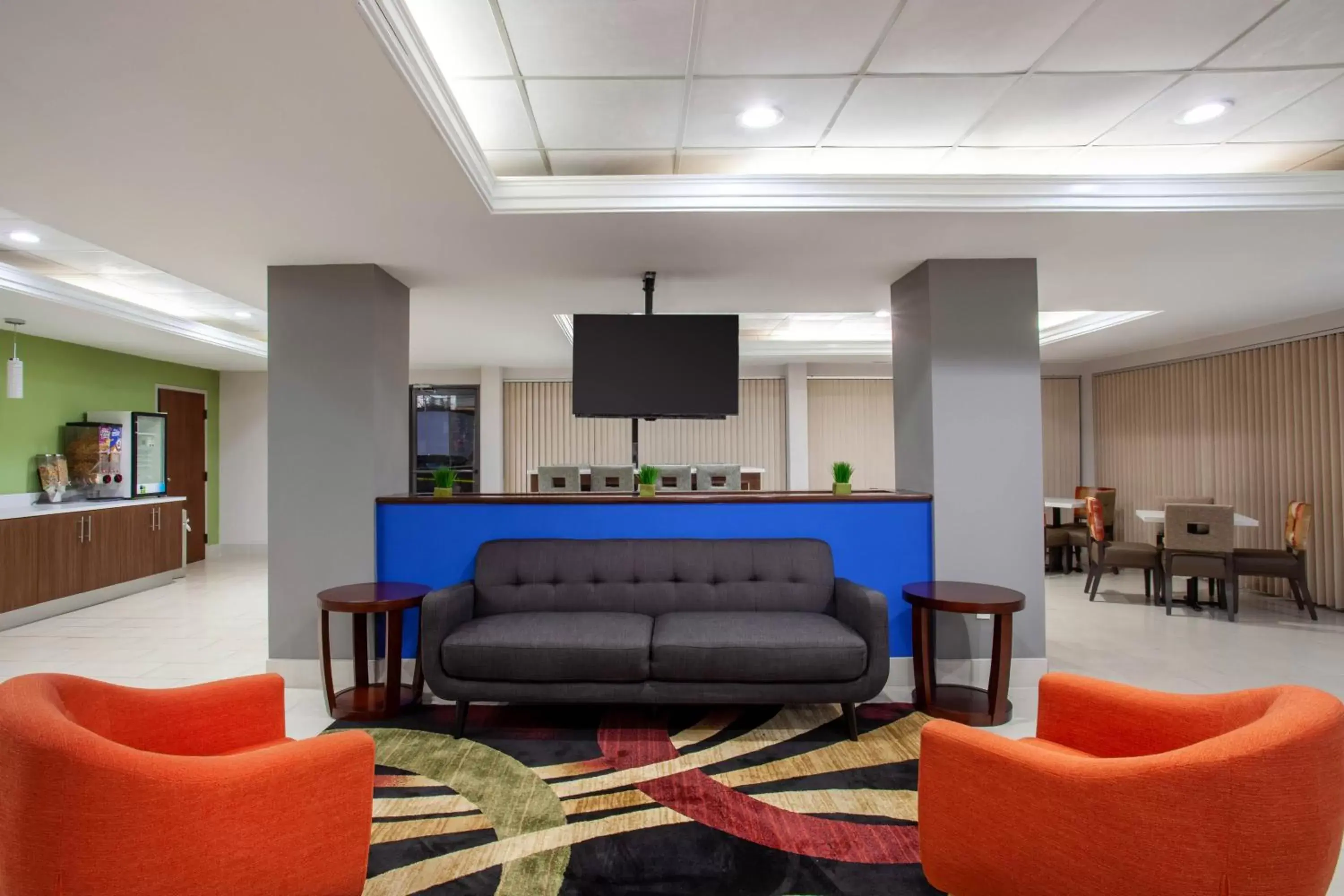 Lobby or reception in Baymont by Wyndham McDonough Lobby or reception in Baymont by Wyndham McDonough