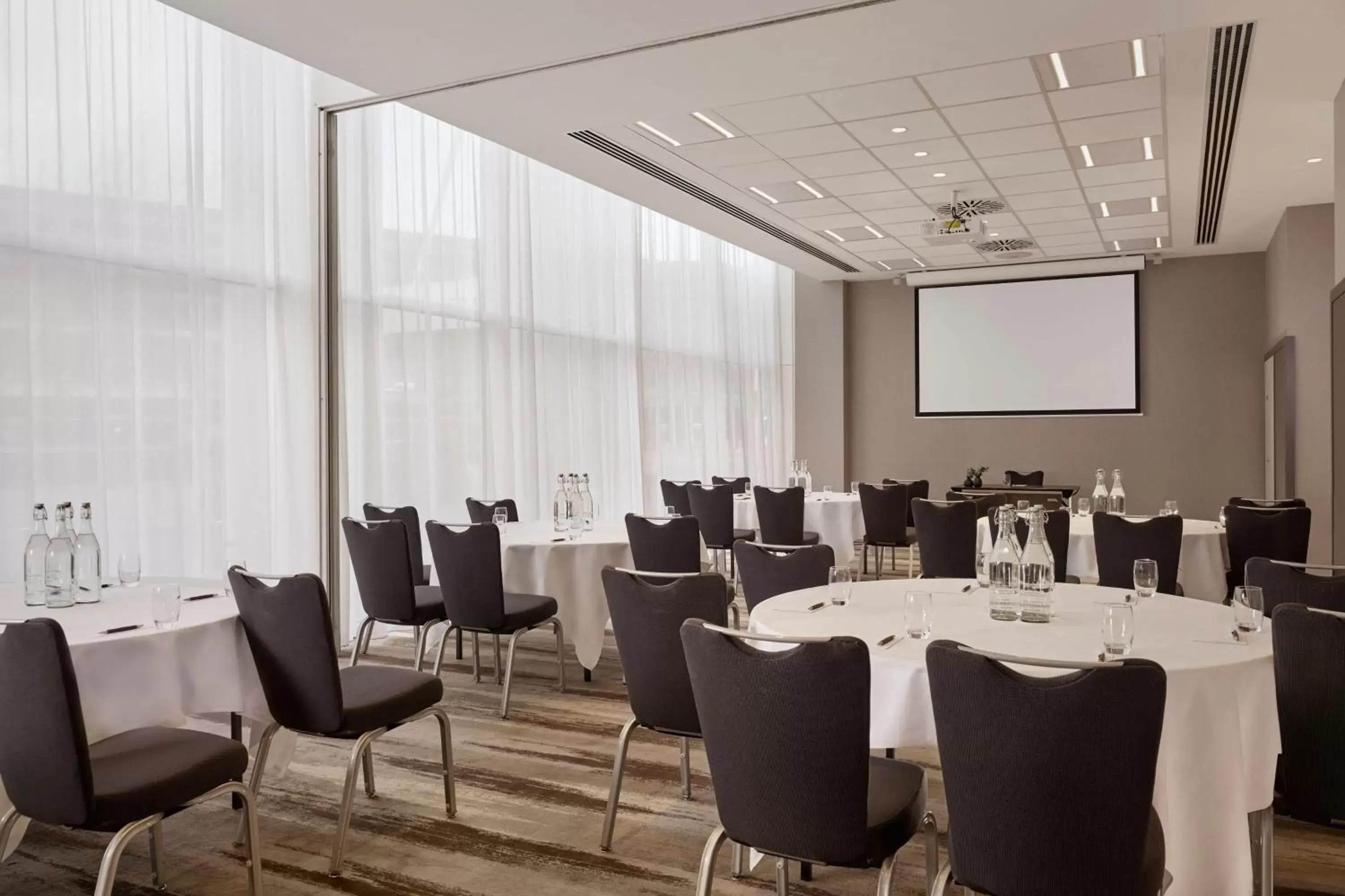 Meeting/conference room in Sheraton Amsterdam Airport Hotel and Conference Center