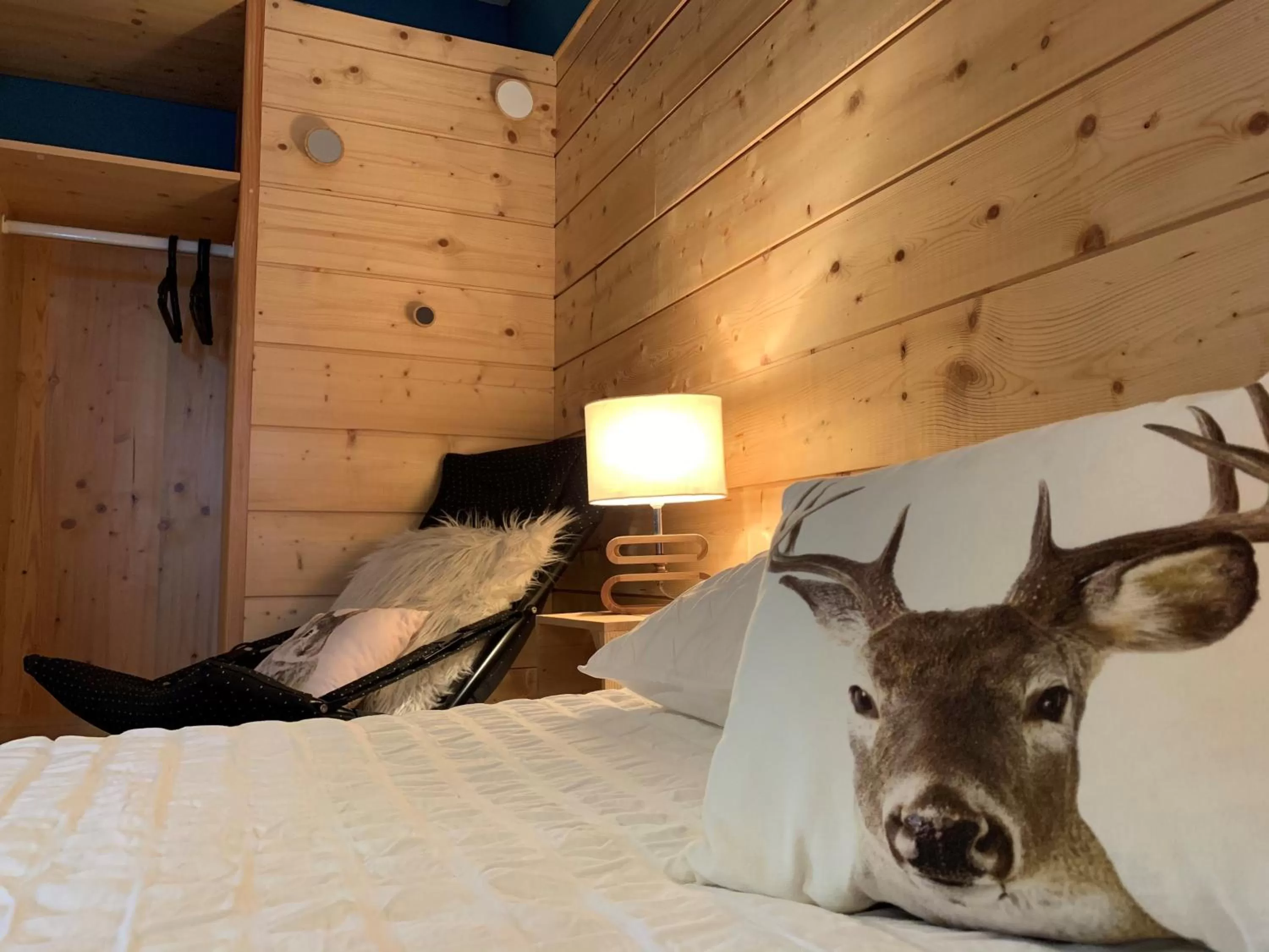 Bedroom, Bed in Appart-Hotel Les Palombieres