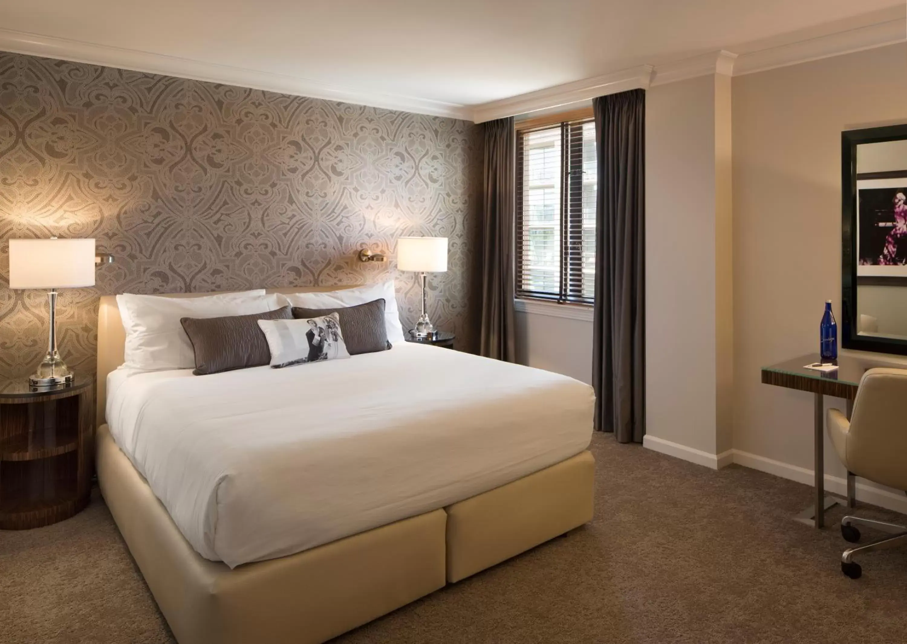 King Room in Hotel De Anza, a Destination by Hyatt Hotel