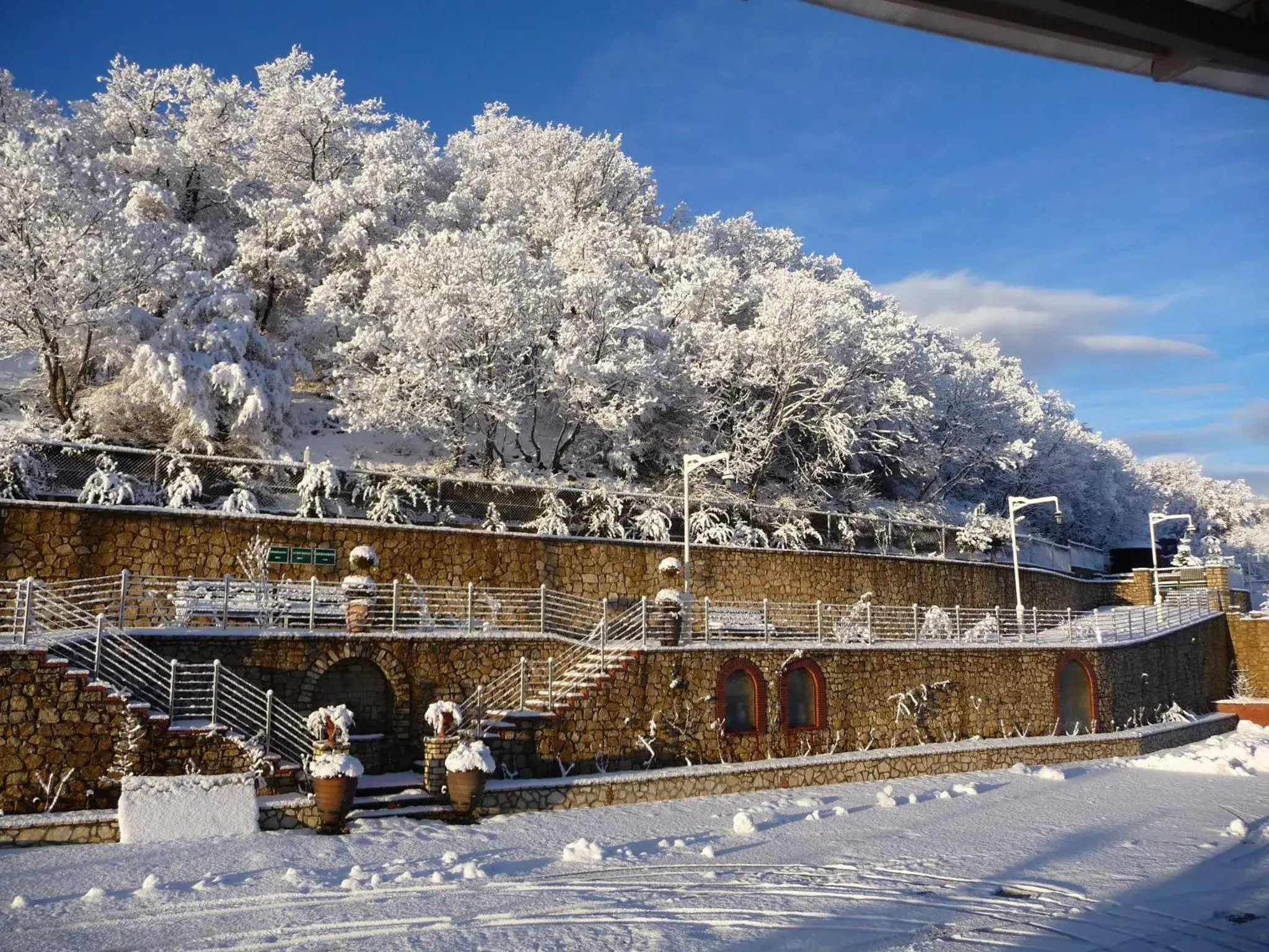 Winter in Afkos Grammos Resort