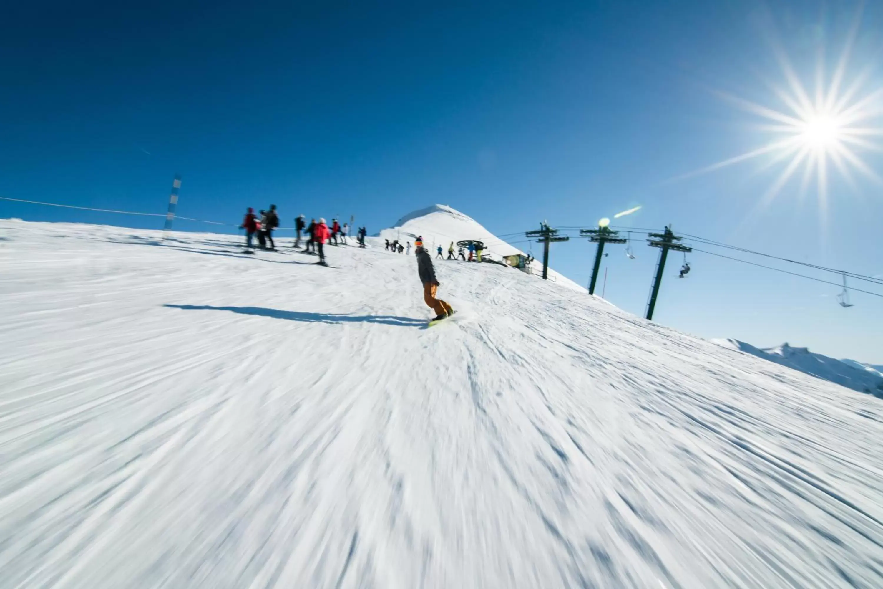 Skiing in Mamie Megève