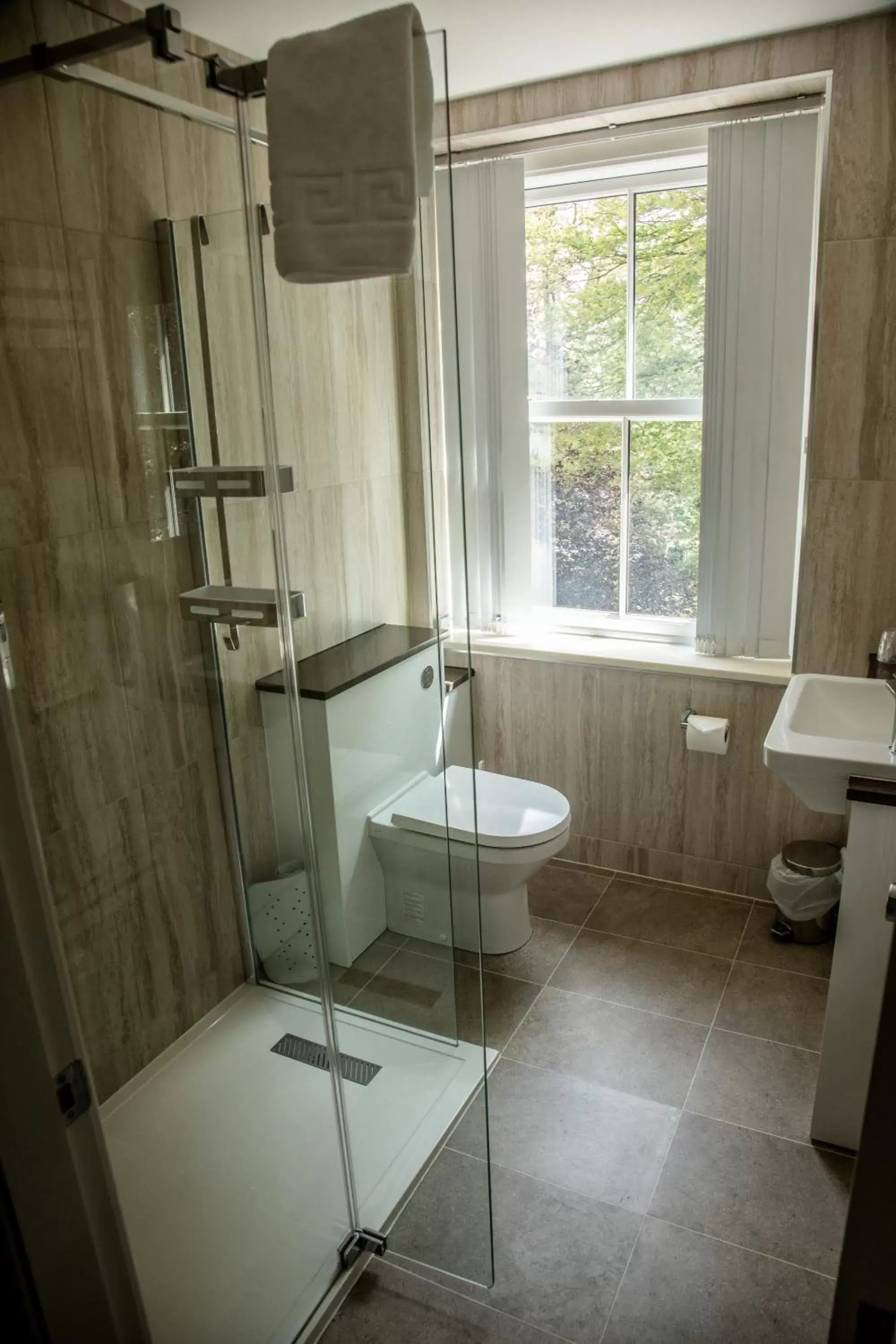 Toilet, Bathroom in B/W Plus Buxton Lee Wood Hotel